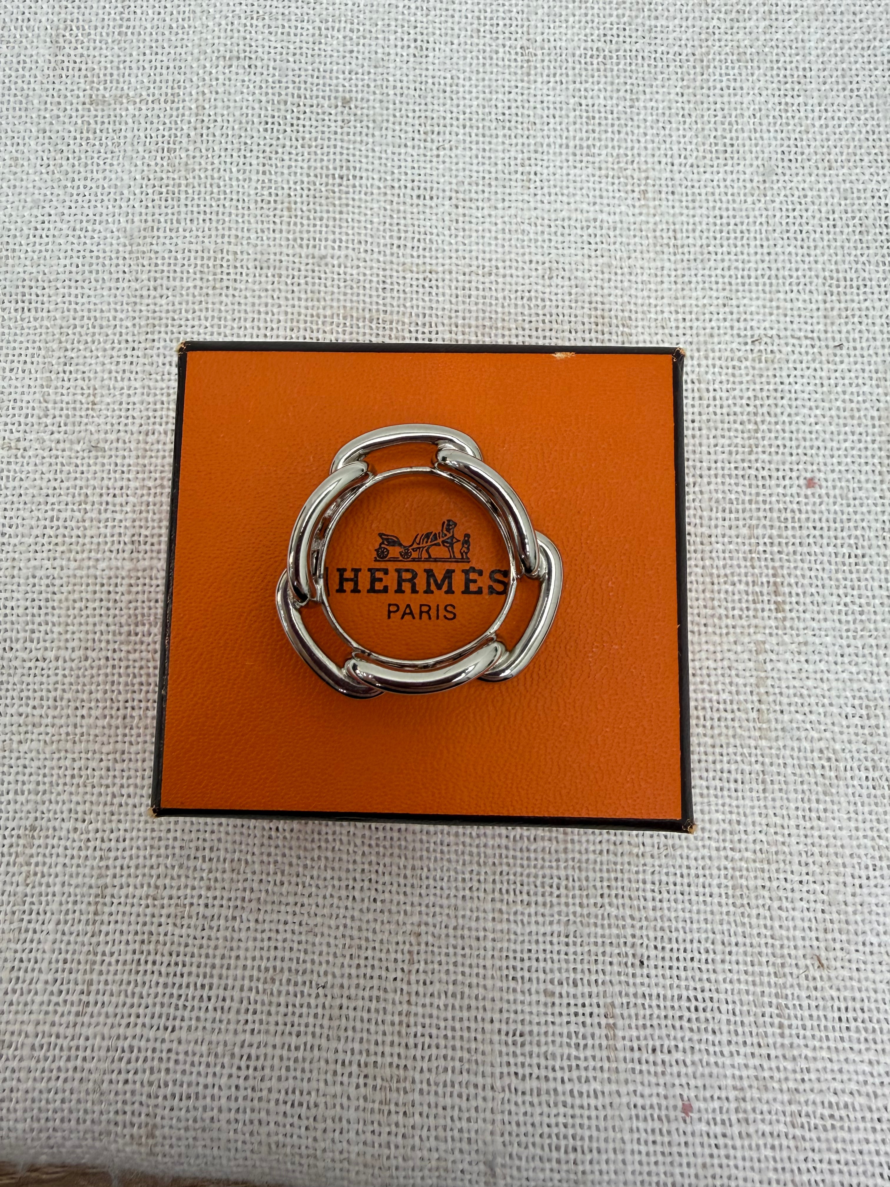 Hermes Silver Chain Link Scarf Ring