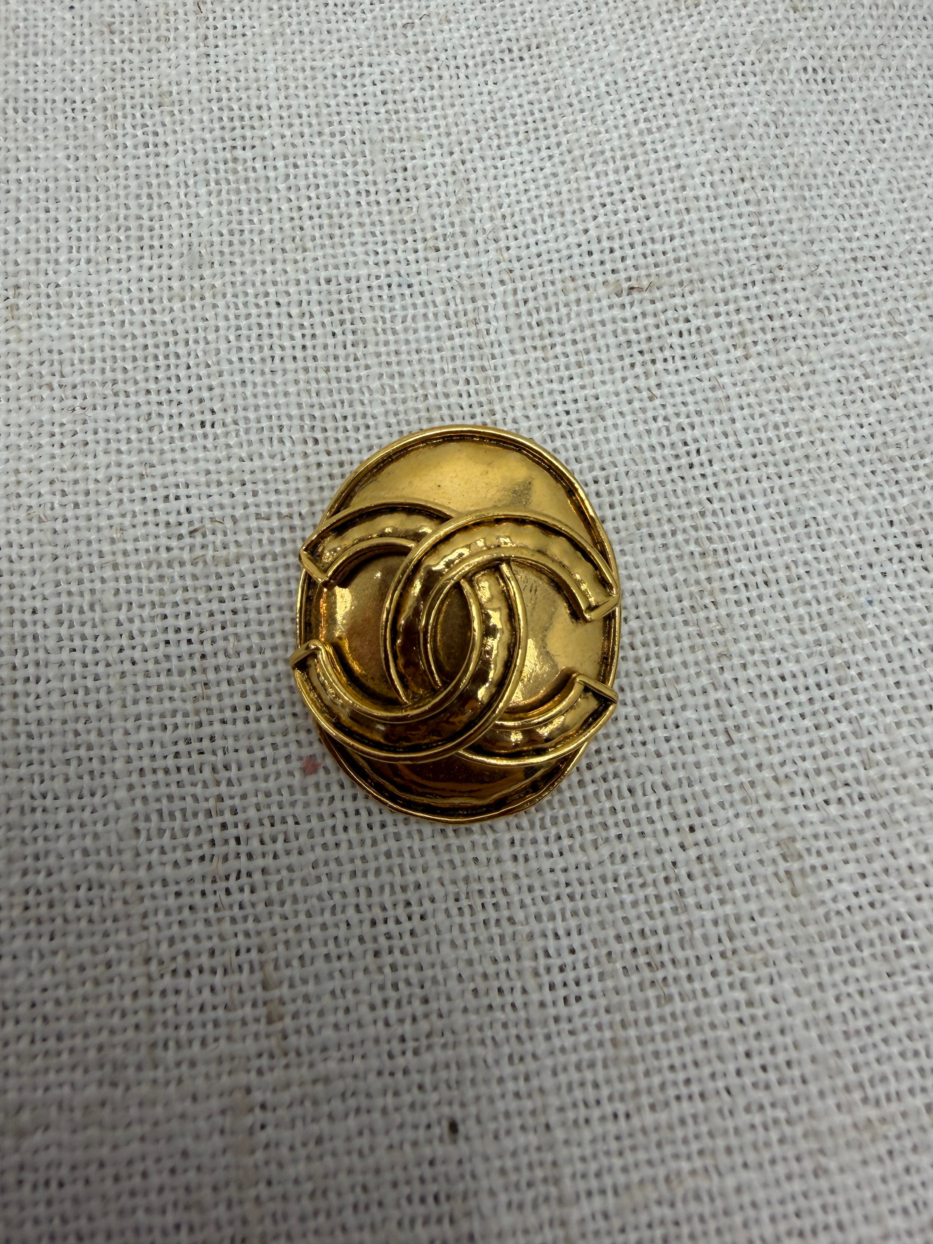 Chanel Vintage Gold Tone CC Oval Brooch