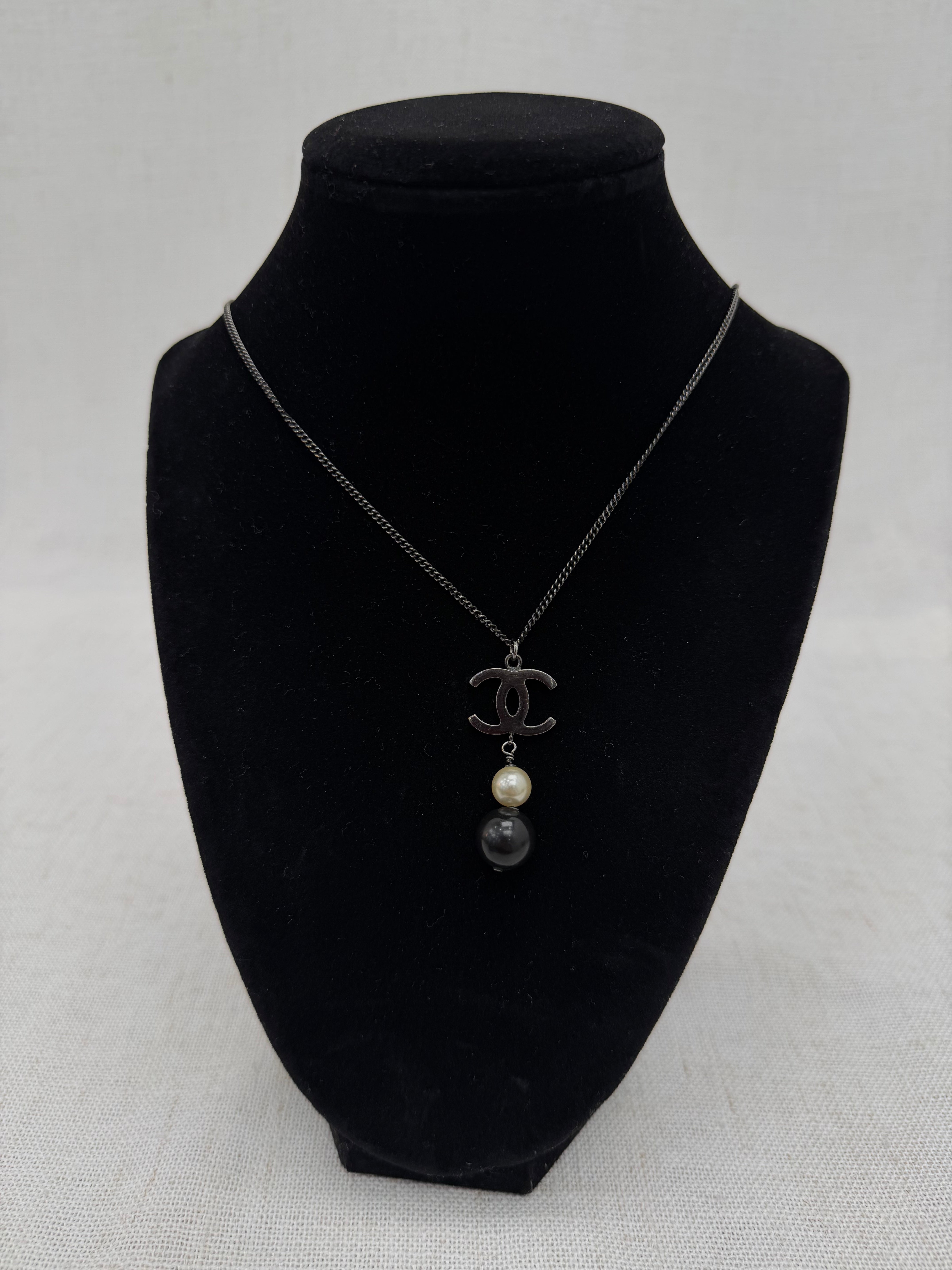 Chanel Vintage CC Faux Pearl Necklace