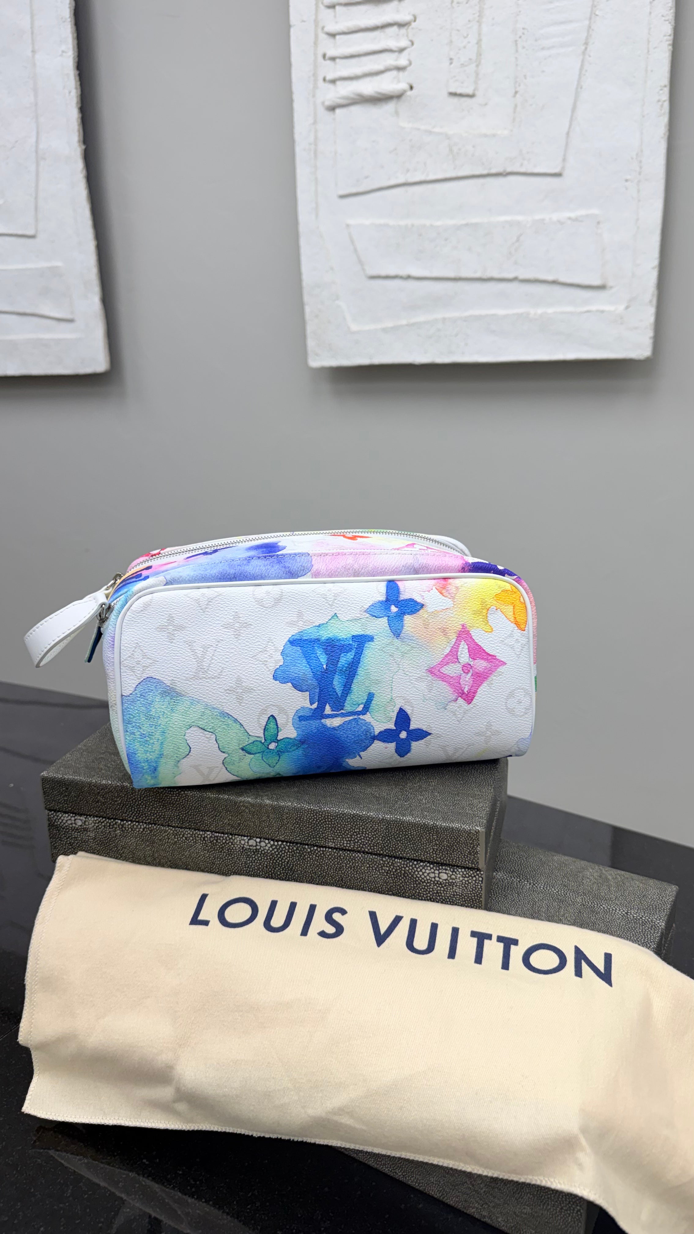 *DONS PRE DROP* Louis Vuitton Monogram Watercolor Dopp Kit