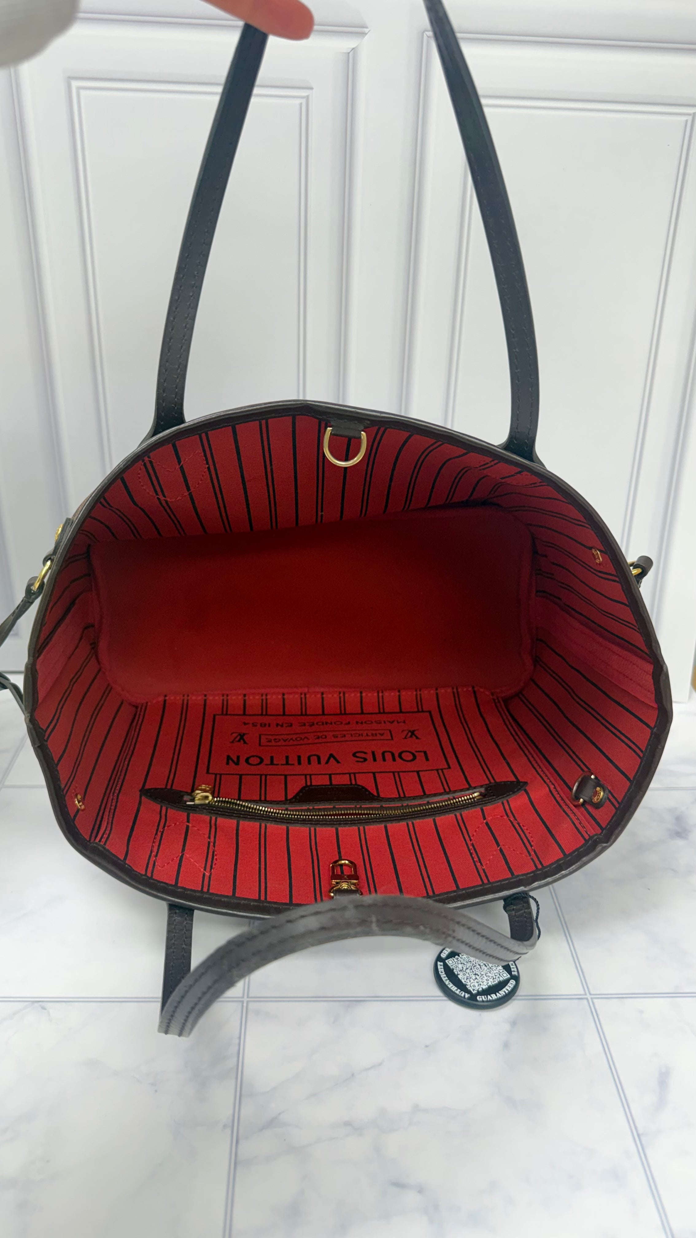 *DONS DROP*  Louis Vuitton Damier Ebene & Red Neverfull PM