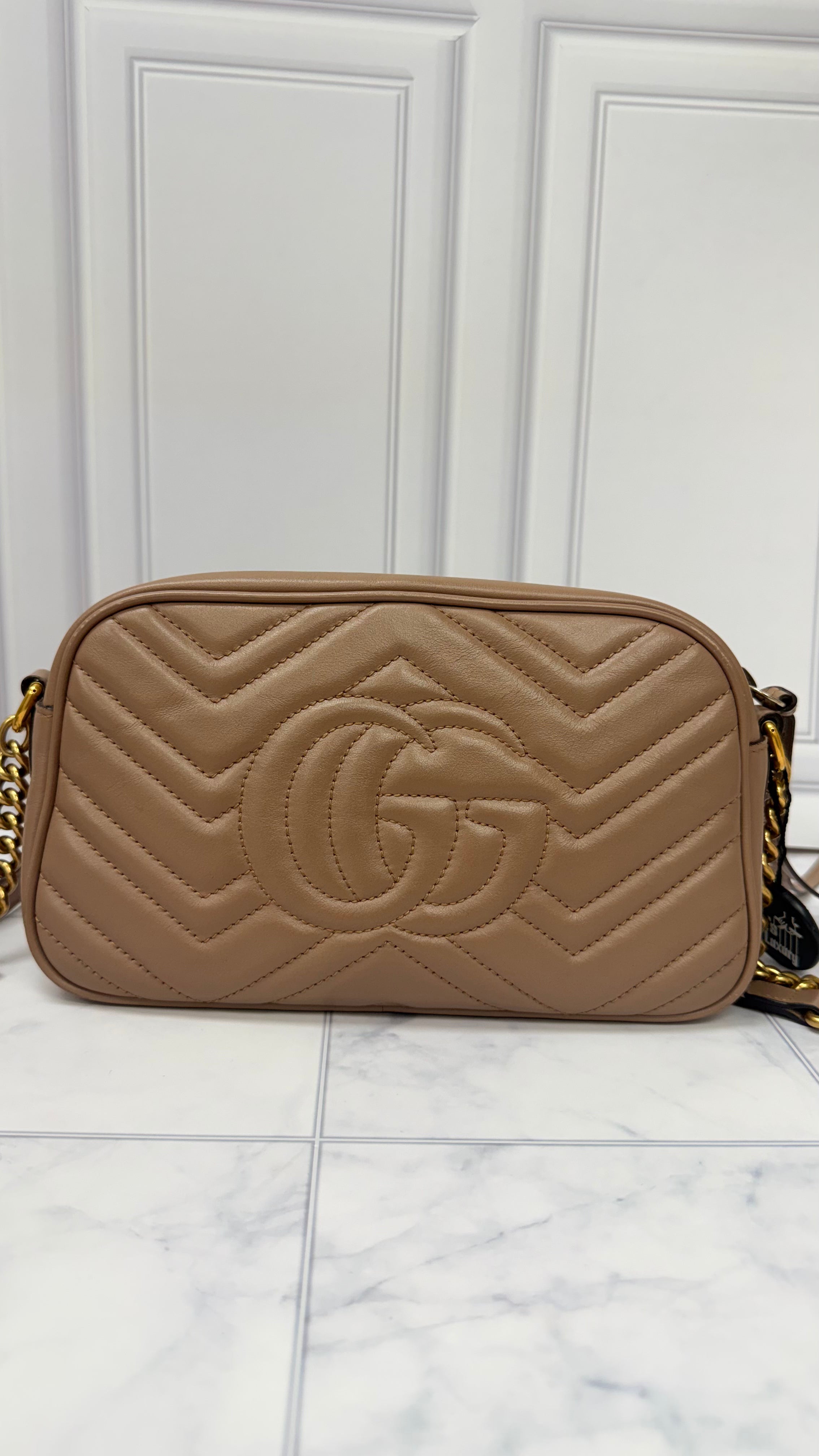 *DONS DROP* Gucci Dusty Pink Leather GG Marmont Small Camera Bag