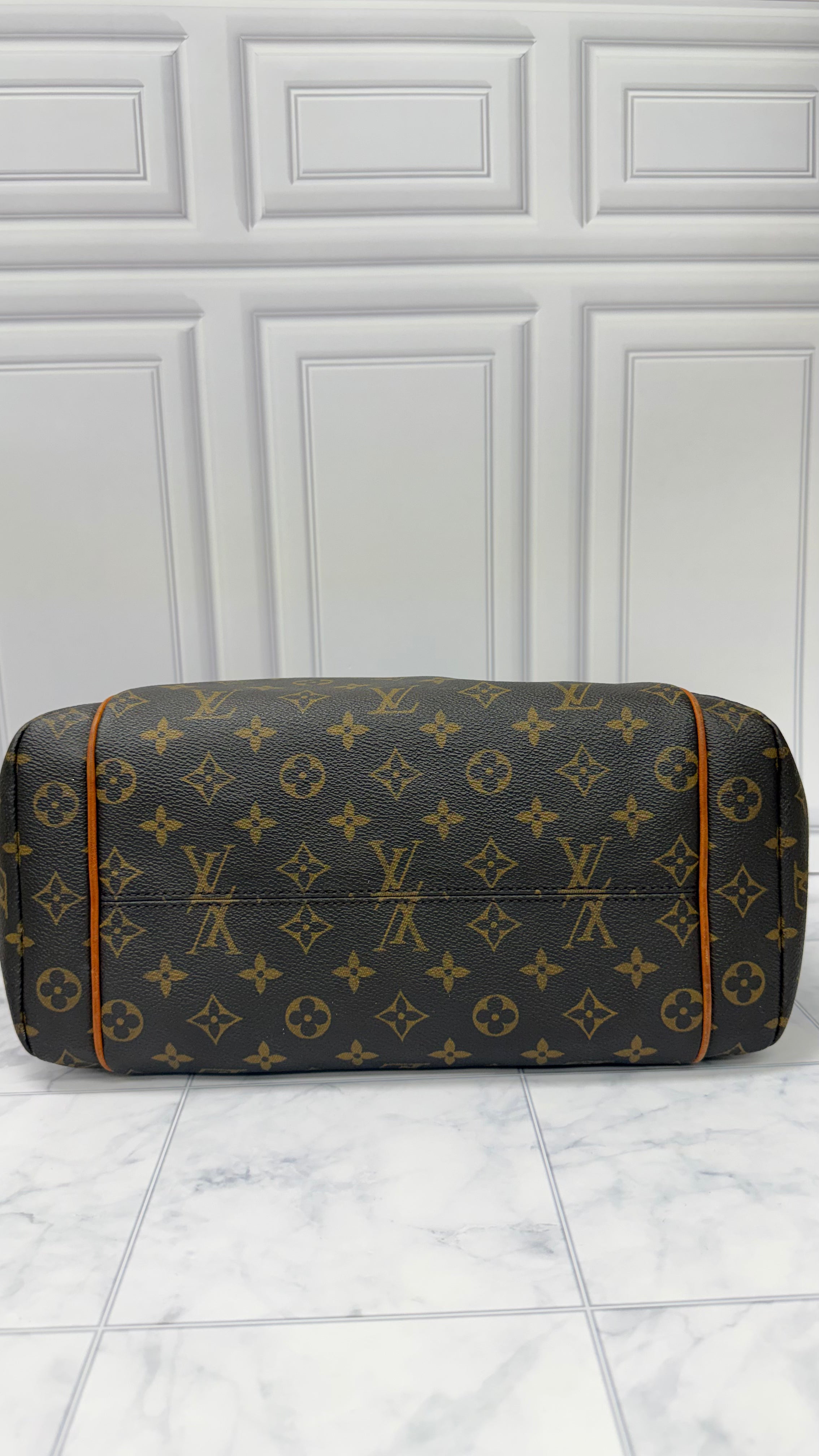 *DONS DROP* Louis Vuitton Monogram Totally MM Tote Bag