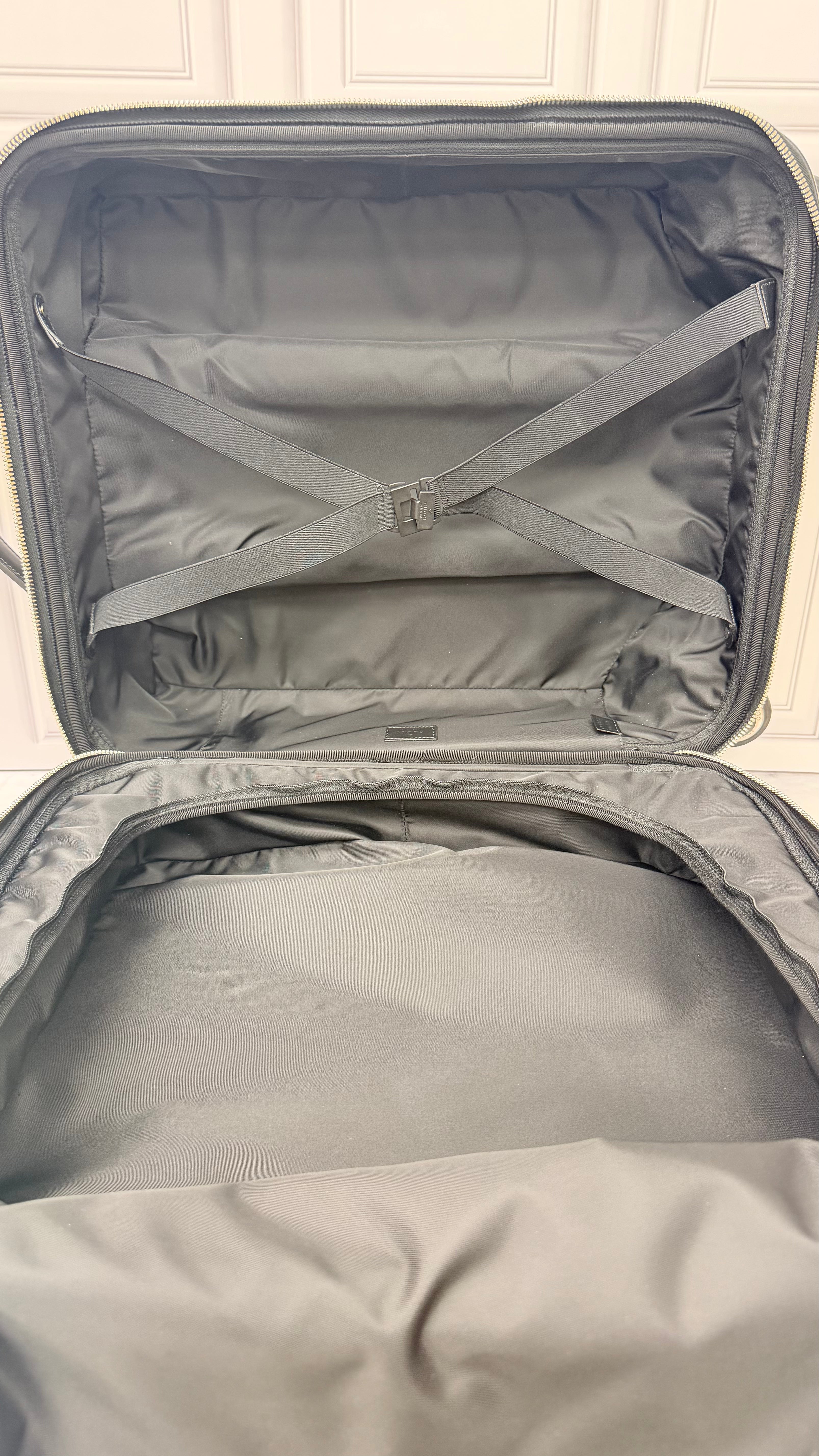 *DONS DROP* Gucci Black GG Supreme Cabin Trolly