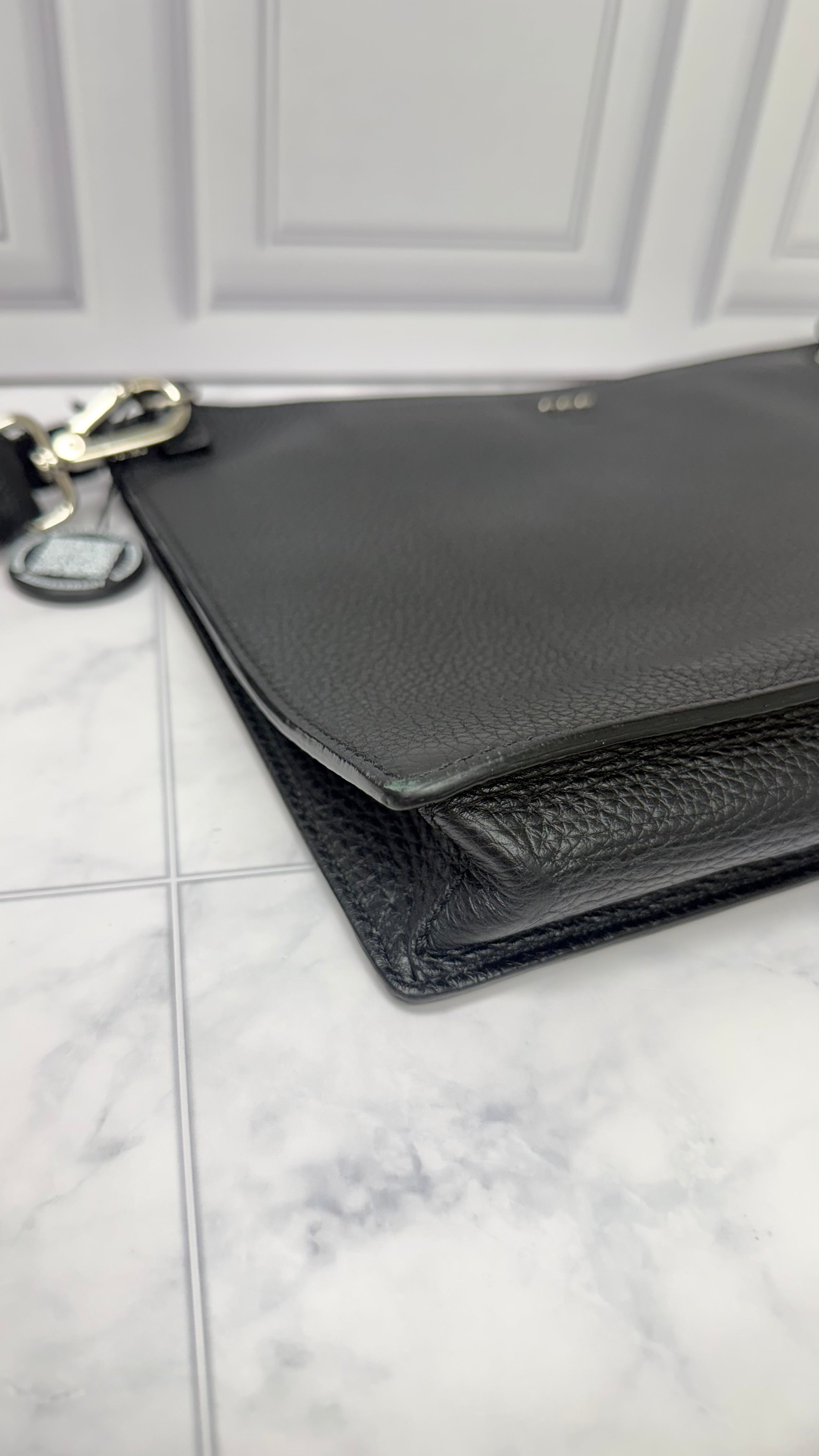 *DONS DROP* Fendi Black Grained Leather FF Turnlock Medium Crossbody Bag