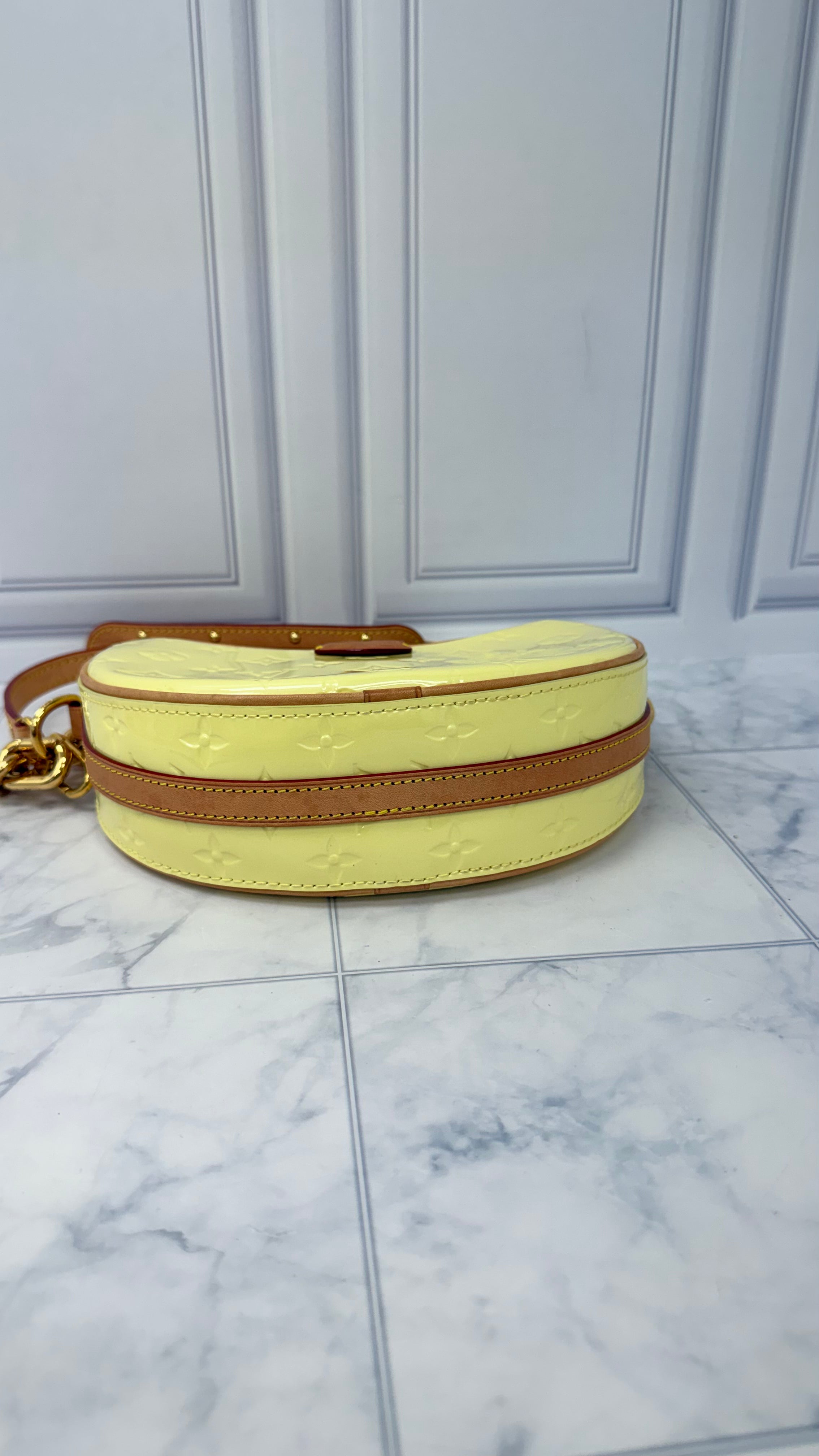 Louis Vuitton Monogram Yellow Vernis Leather Croissant PM NM Pochette Bag