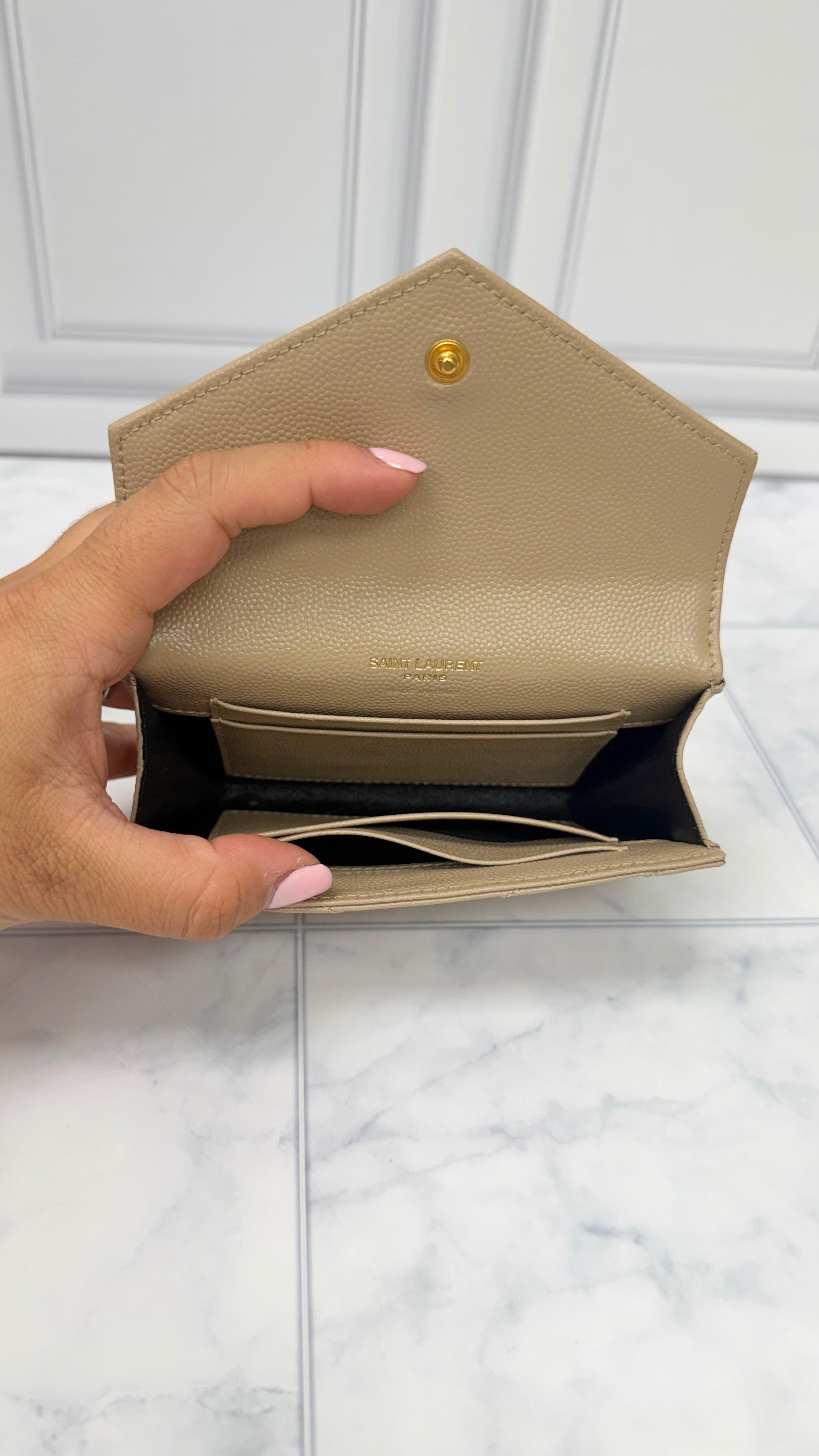 *DONS DROP* Saint Laurent YSL Beige Grained Leather Envelope Wallet