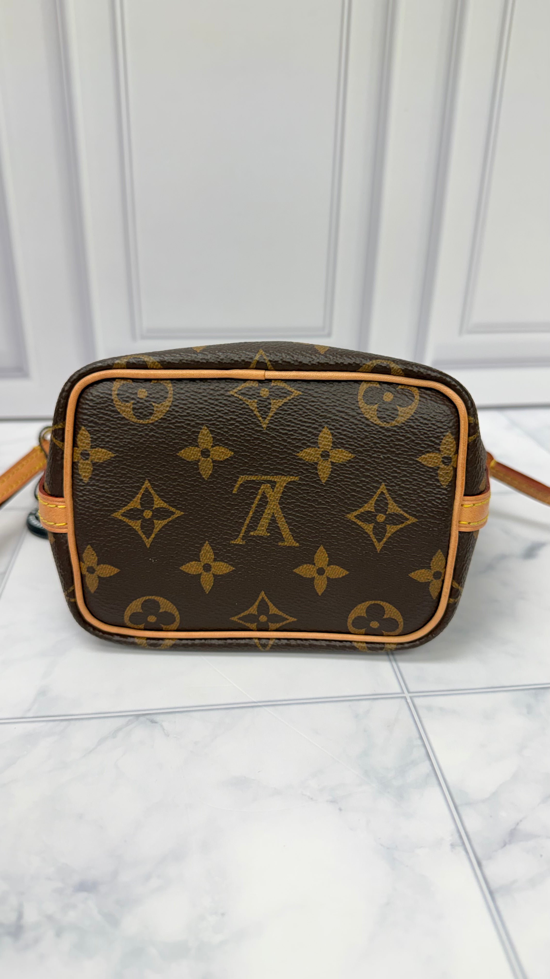 *DONS DROP* Louis Vuitton Monogram Nano Noe Bucket Shoulder Bag