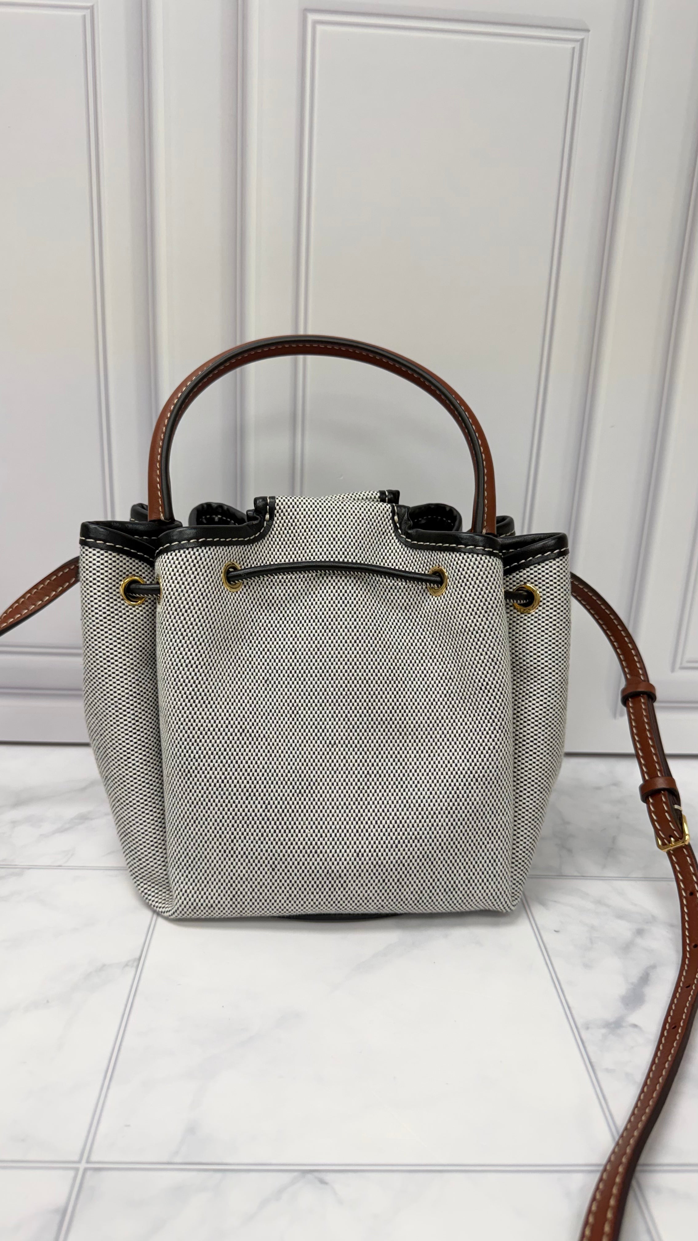 *DONS DROP* LIKE NEW - Burberry Black Canvas Monogram Motif Bucket Bag