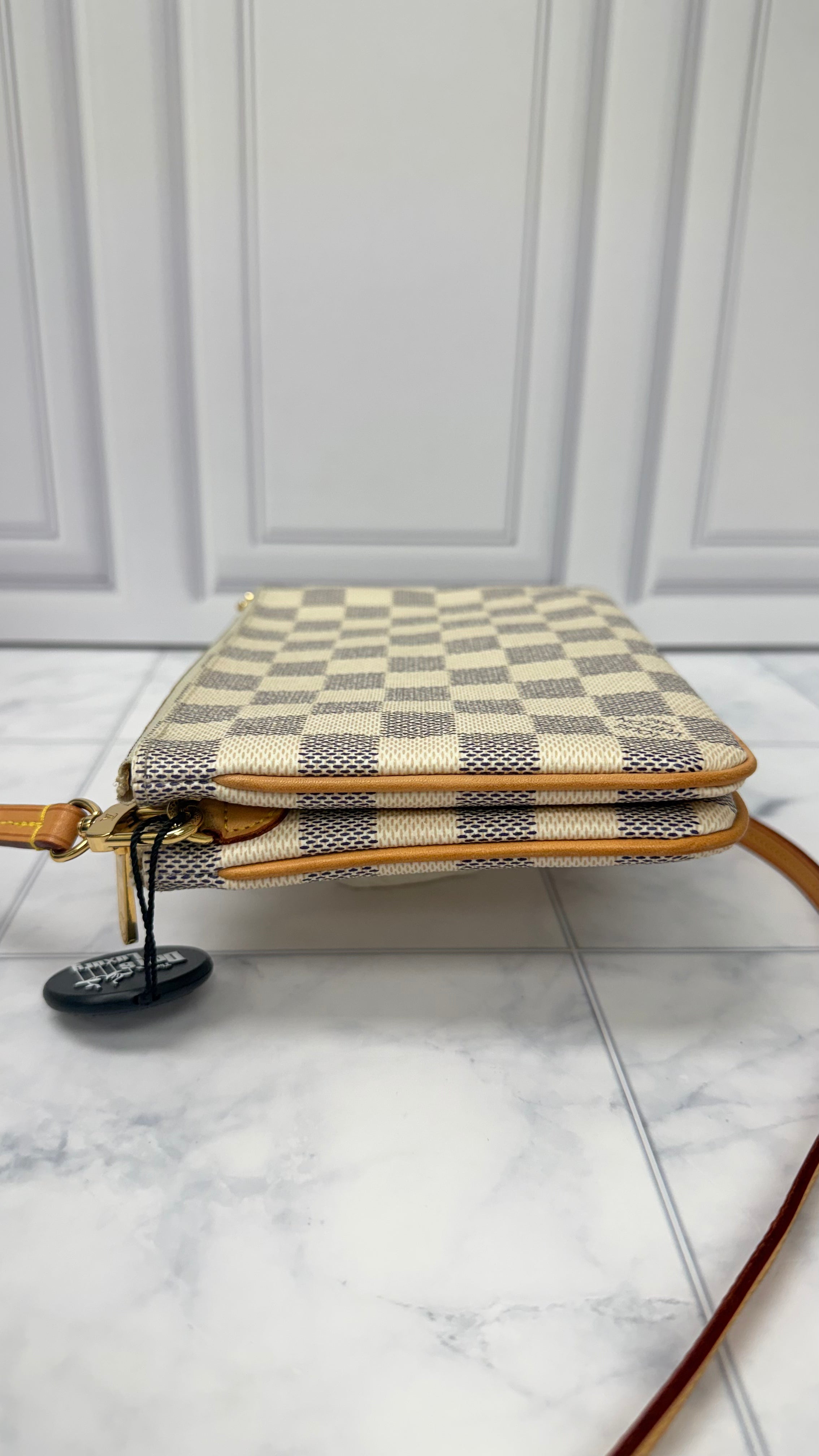 *DONS DROP* Louis Vuitton Damier Azur & Pink Double Zip Crossbody