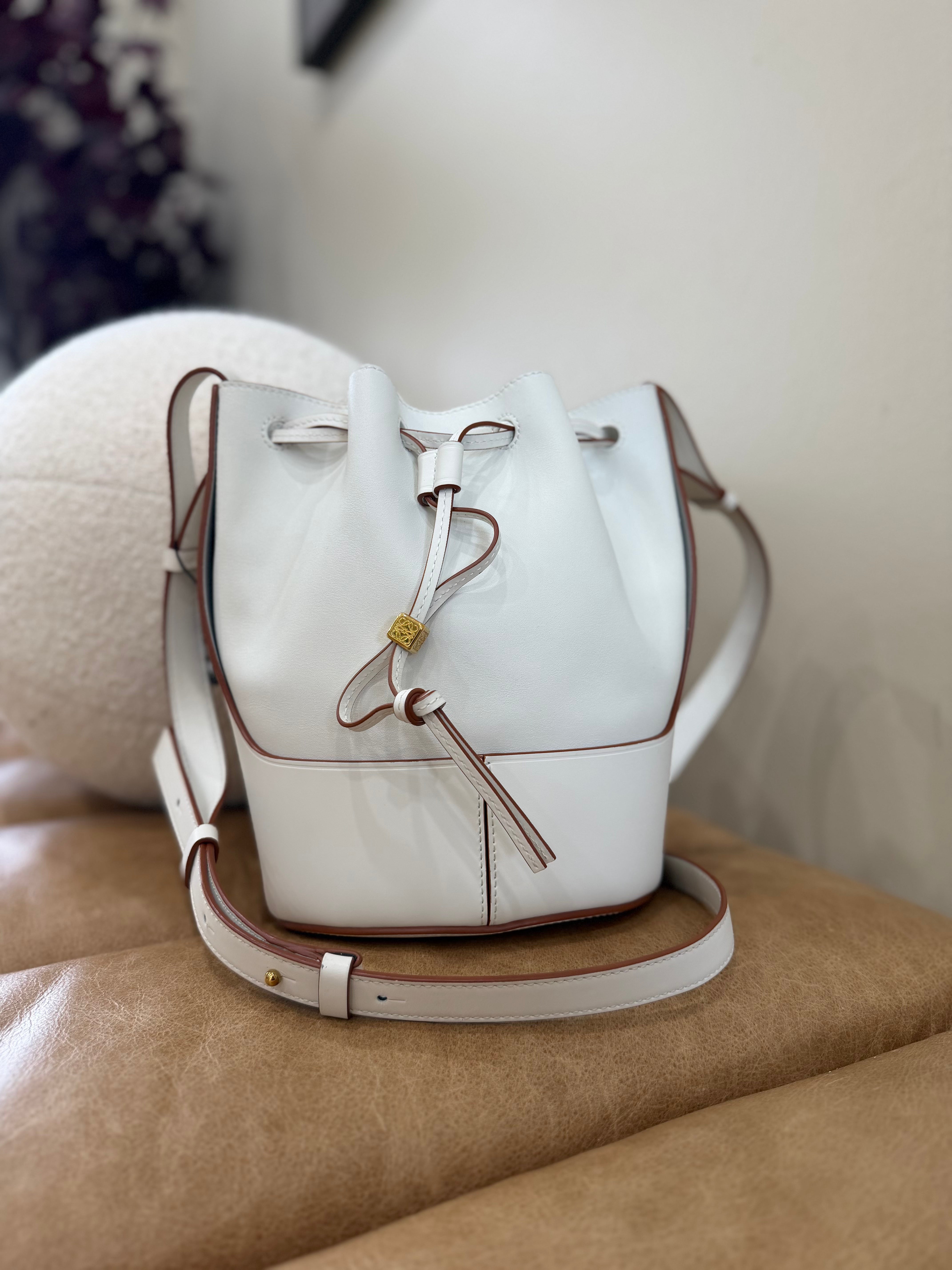 LIKE NEW- Loewe White Leather Small Balloon Bucket Bag
