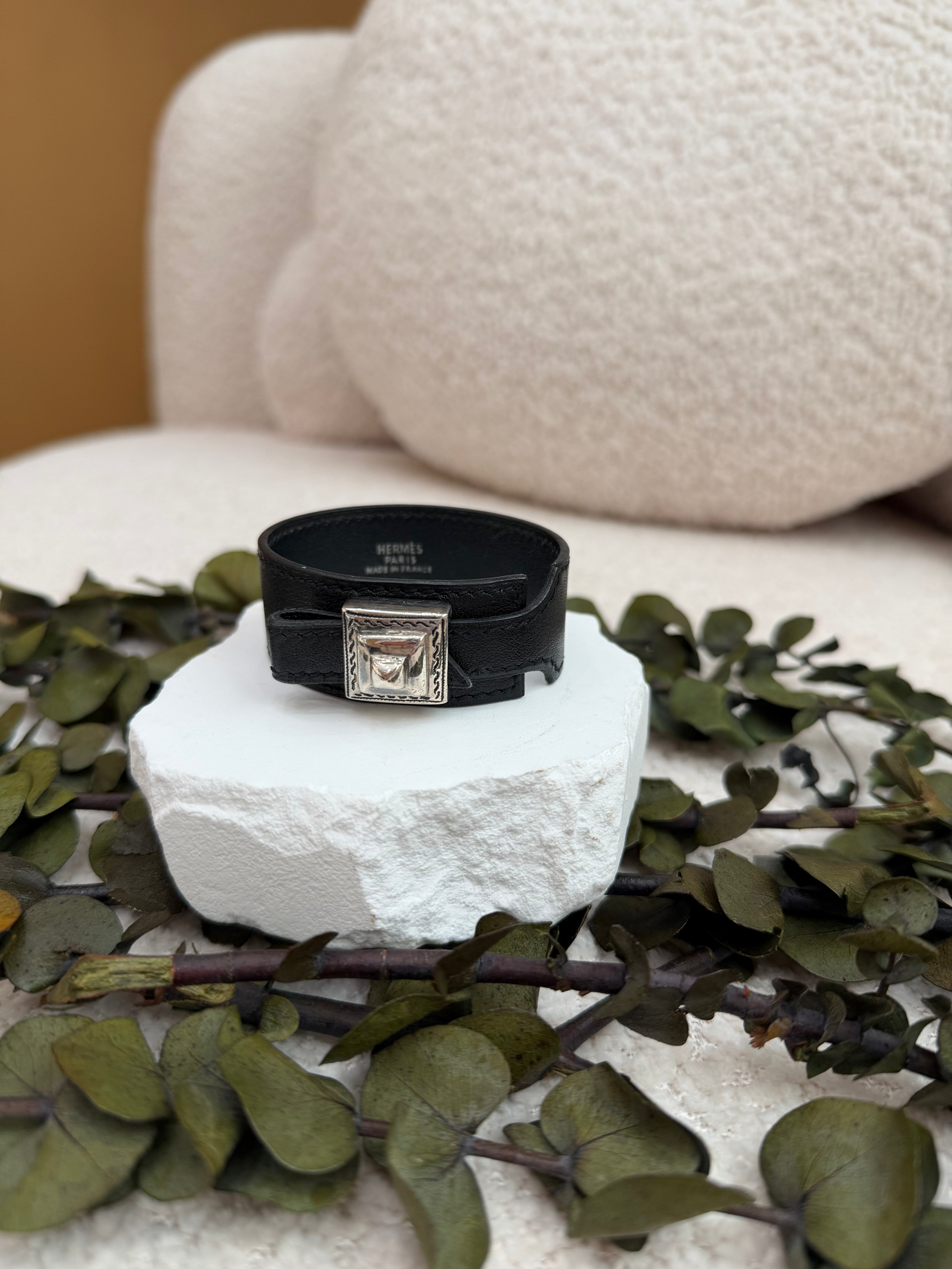 Hermes Black Leather Artemis Strap Bracelet