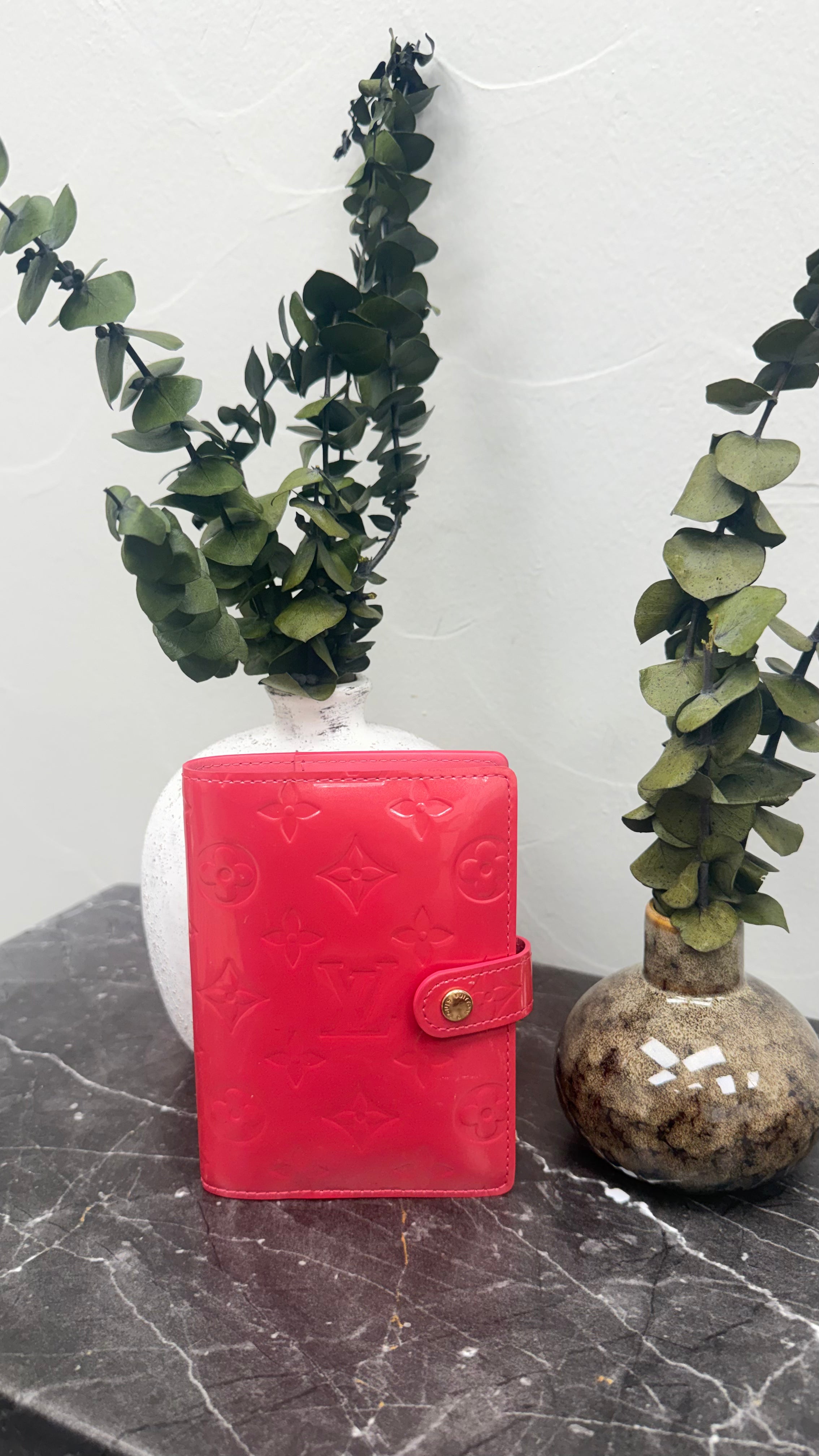 Louis Vuitton Monogram Pink Vernis Leather Passport Agenda Cover PM