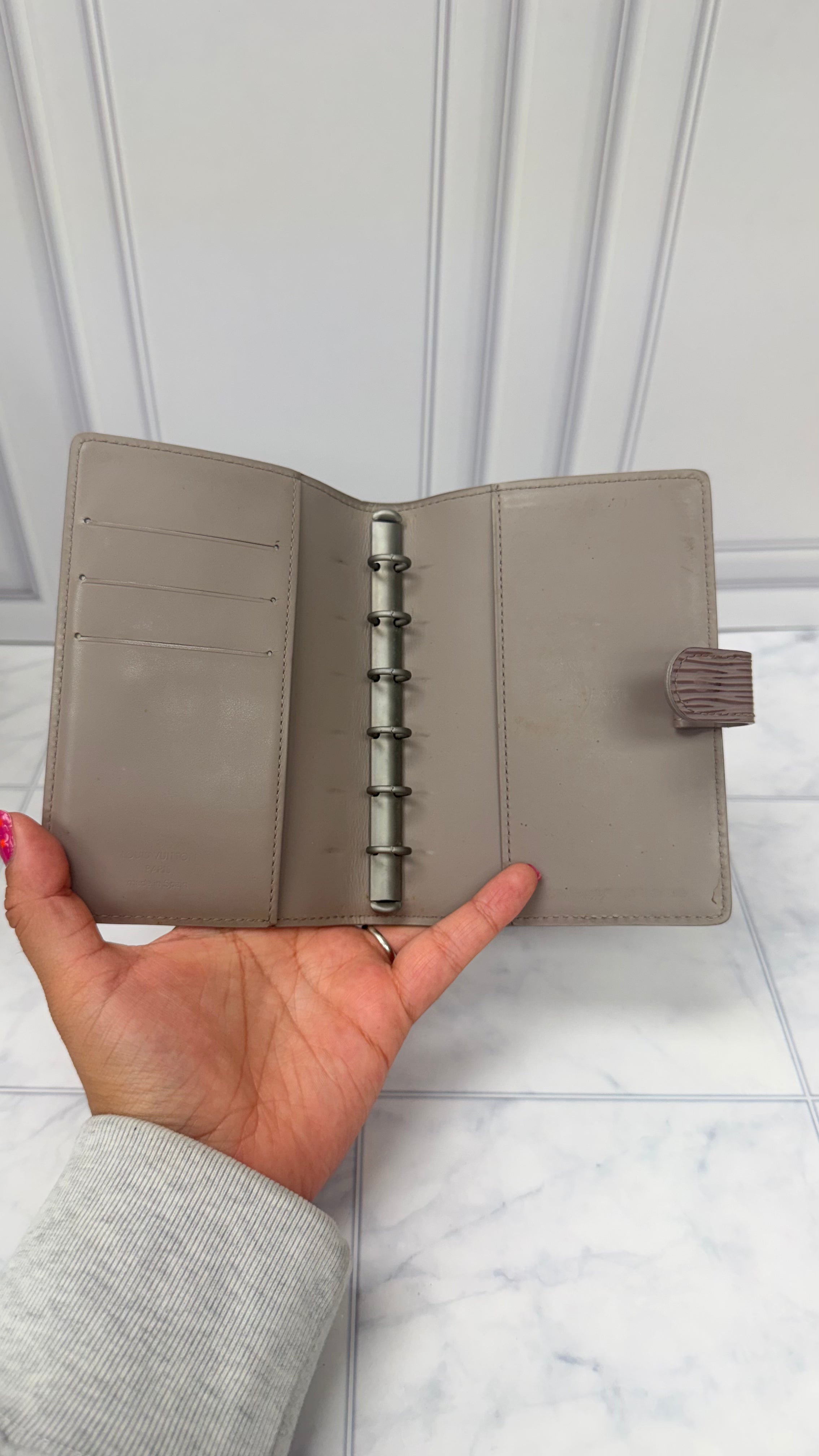 Louis Vuitton Grey Epi Leather Passport Agenda Cover PM