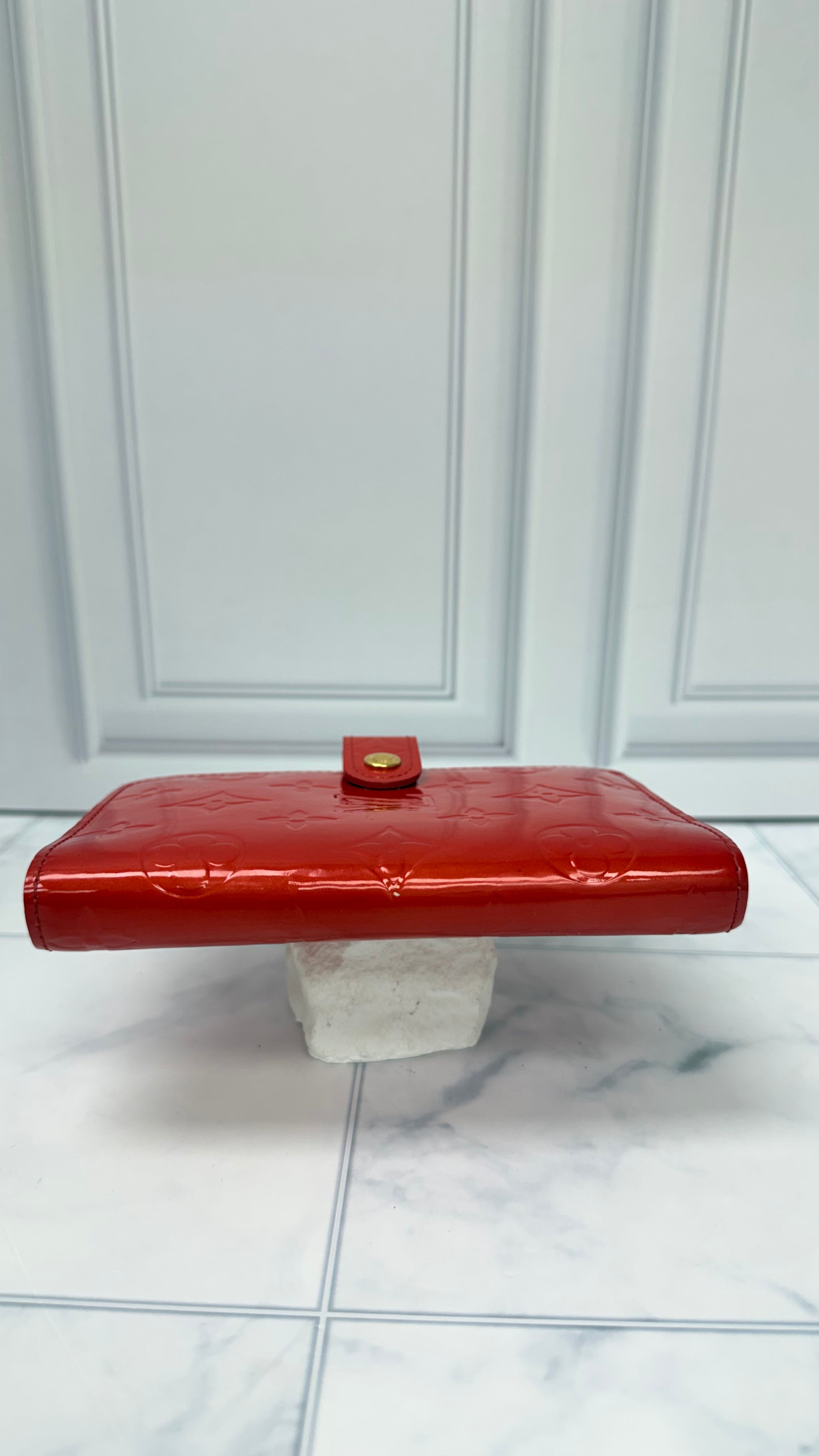 Louis Vuitton Monogram Red Vernis Leather Passport Agenda Cover PM