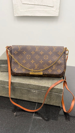 Louis Vuitton Monogram Favorite PM Handbag