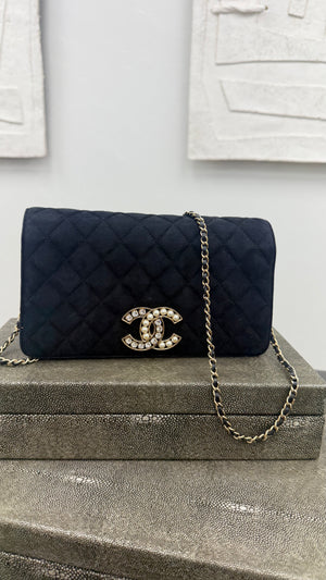 Chanel Black Quilted Suede Leather CC Chain Full Flap Bag