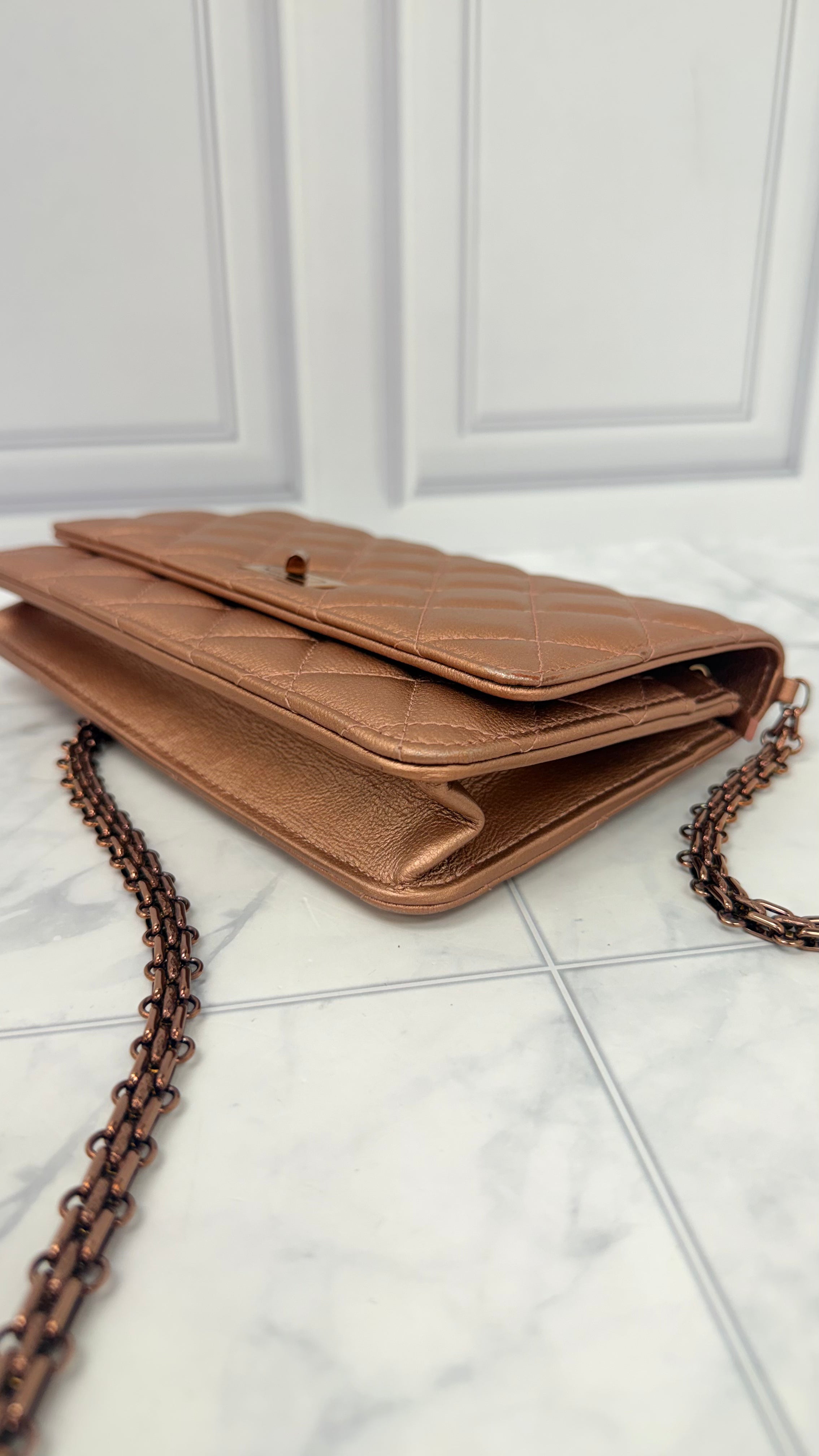 Chanel Rose Gold Metallic Quilted Calfskin Leather Reissue 2.55 Wallet On A Chain