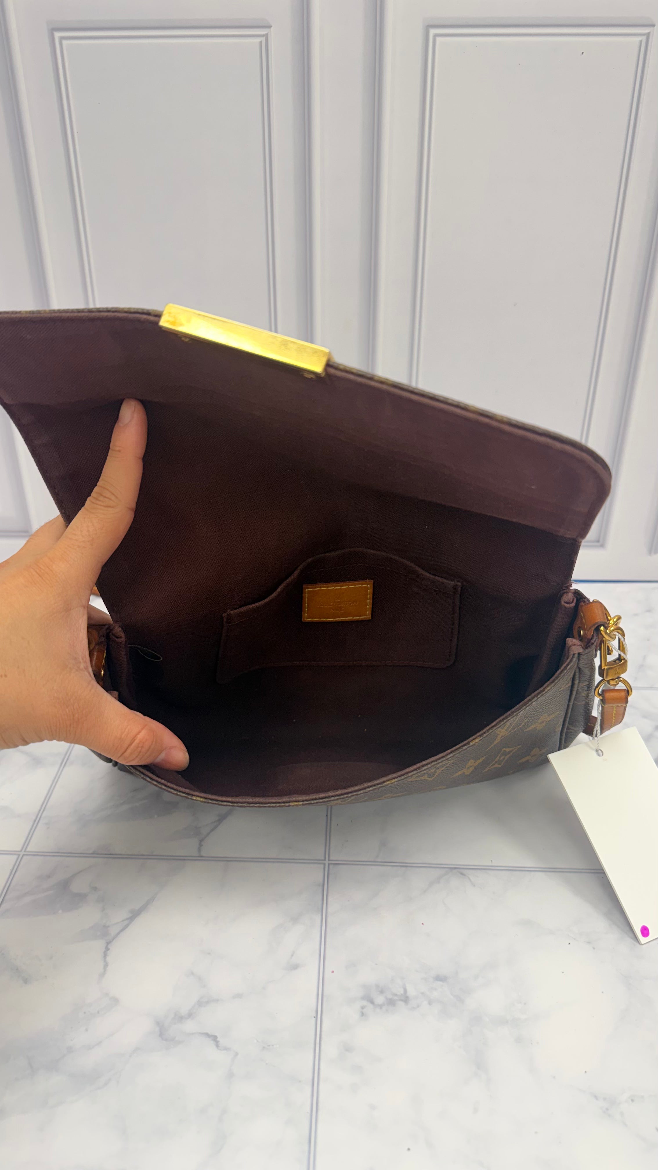 Louis Vuitton Monogram Favorite PM Handbag