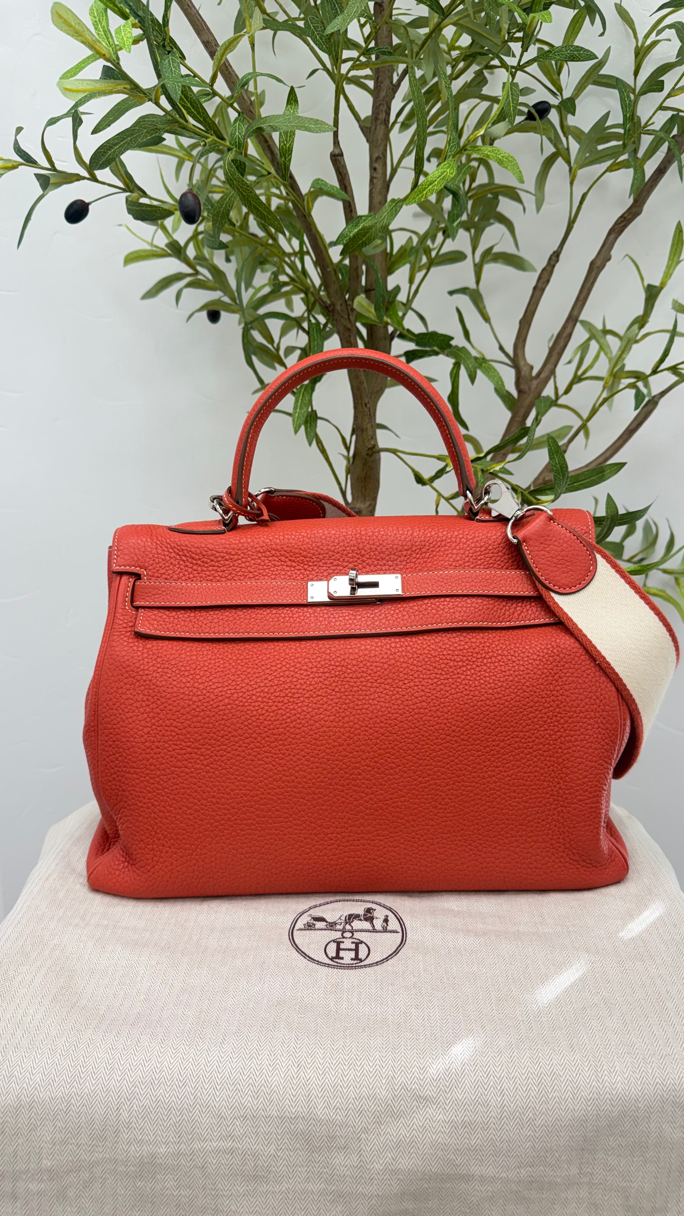 Hermes Orange Togo Leather Kelly Amazone 35 Handbag