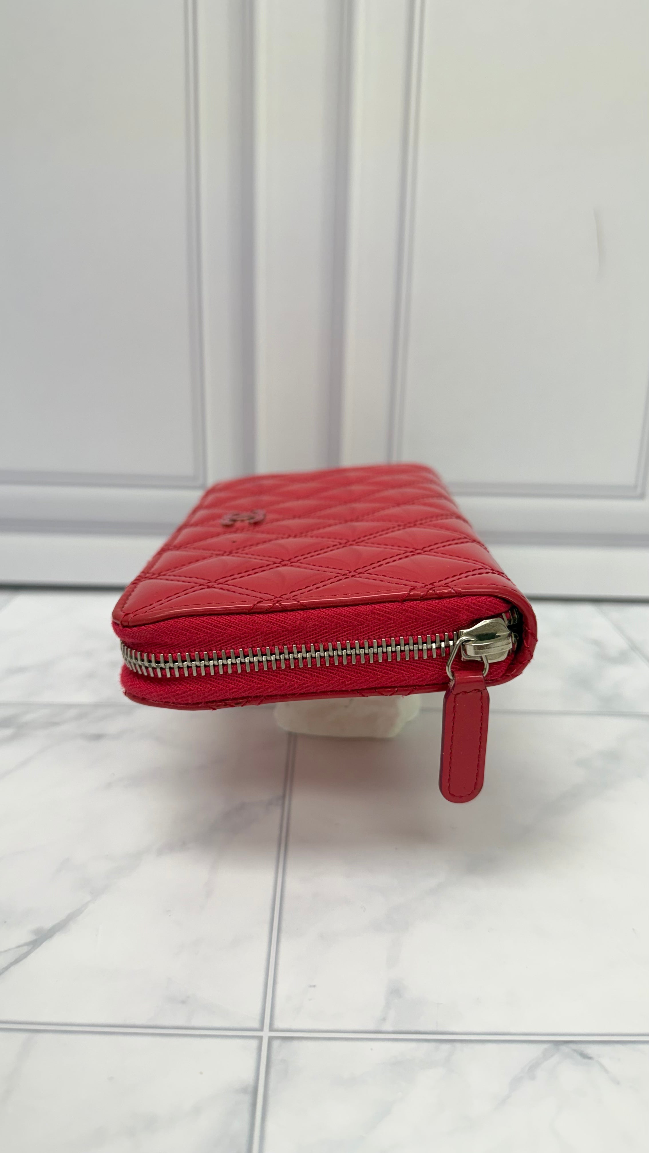 Chanel Hot Pink Patent Leather Zippy Wallet