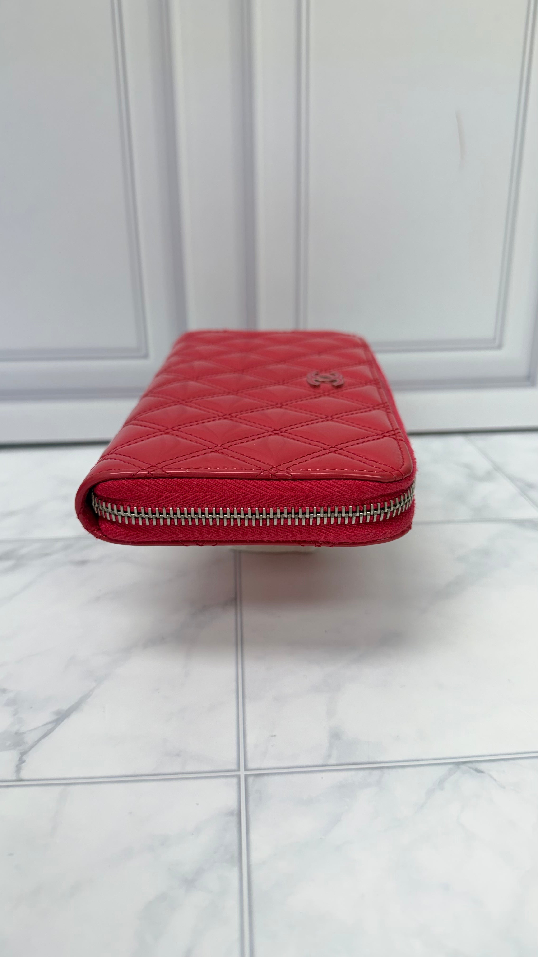 Chanel Hot Pink Patent Leather Zippy Wallet