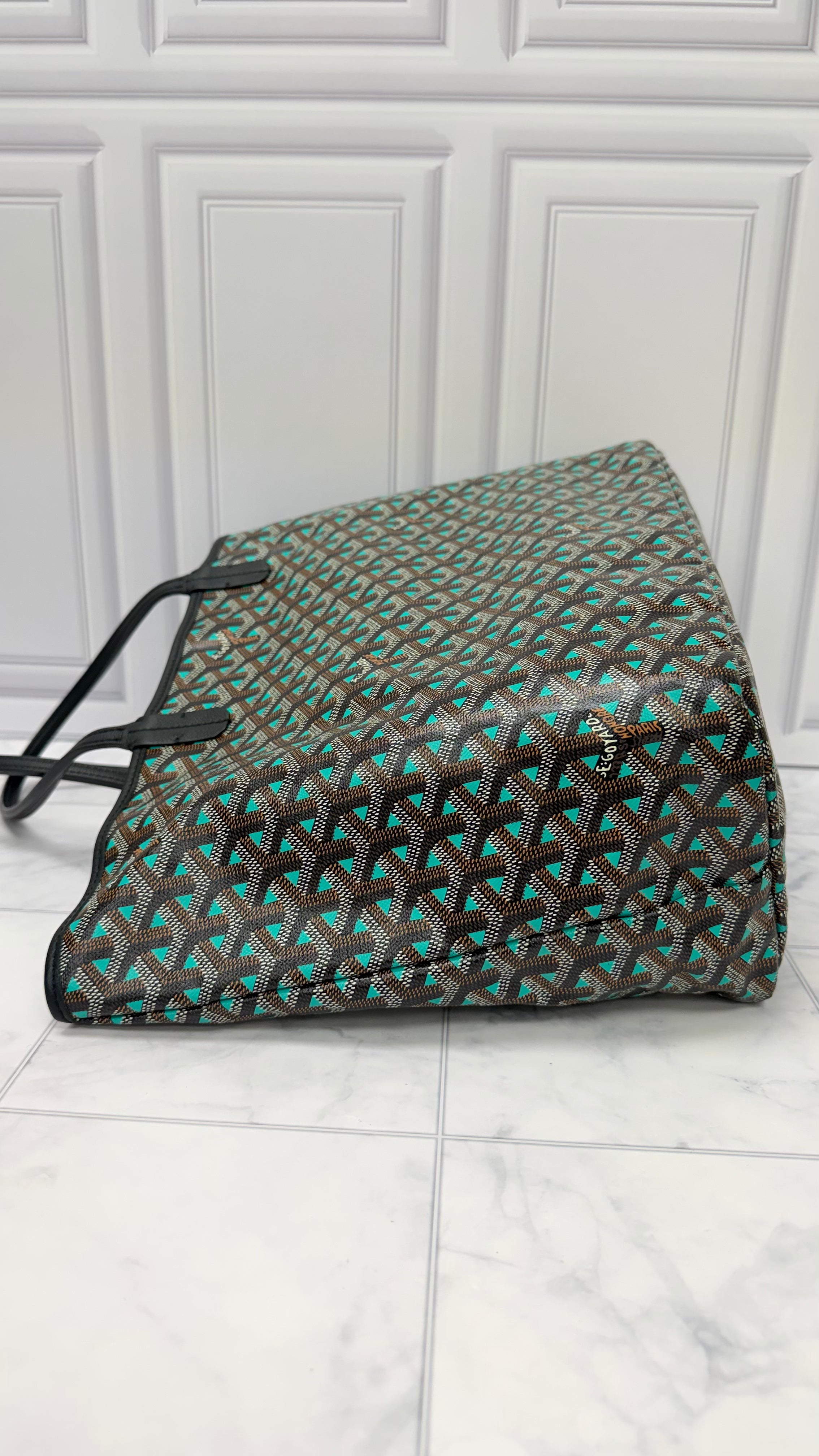 Goyard Black And Green Goyardine Saint Louis PM Tote Bag