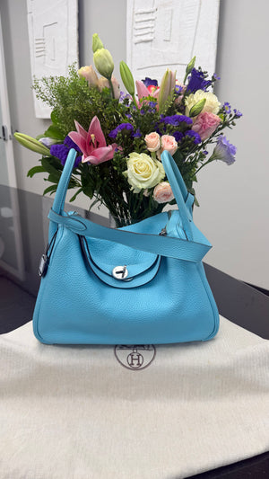 Hermes Tiffany Blue Clemence Leather Lindy 30 Handbag