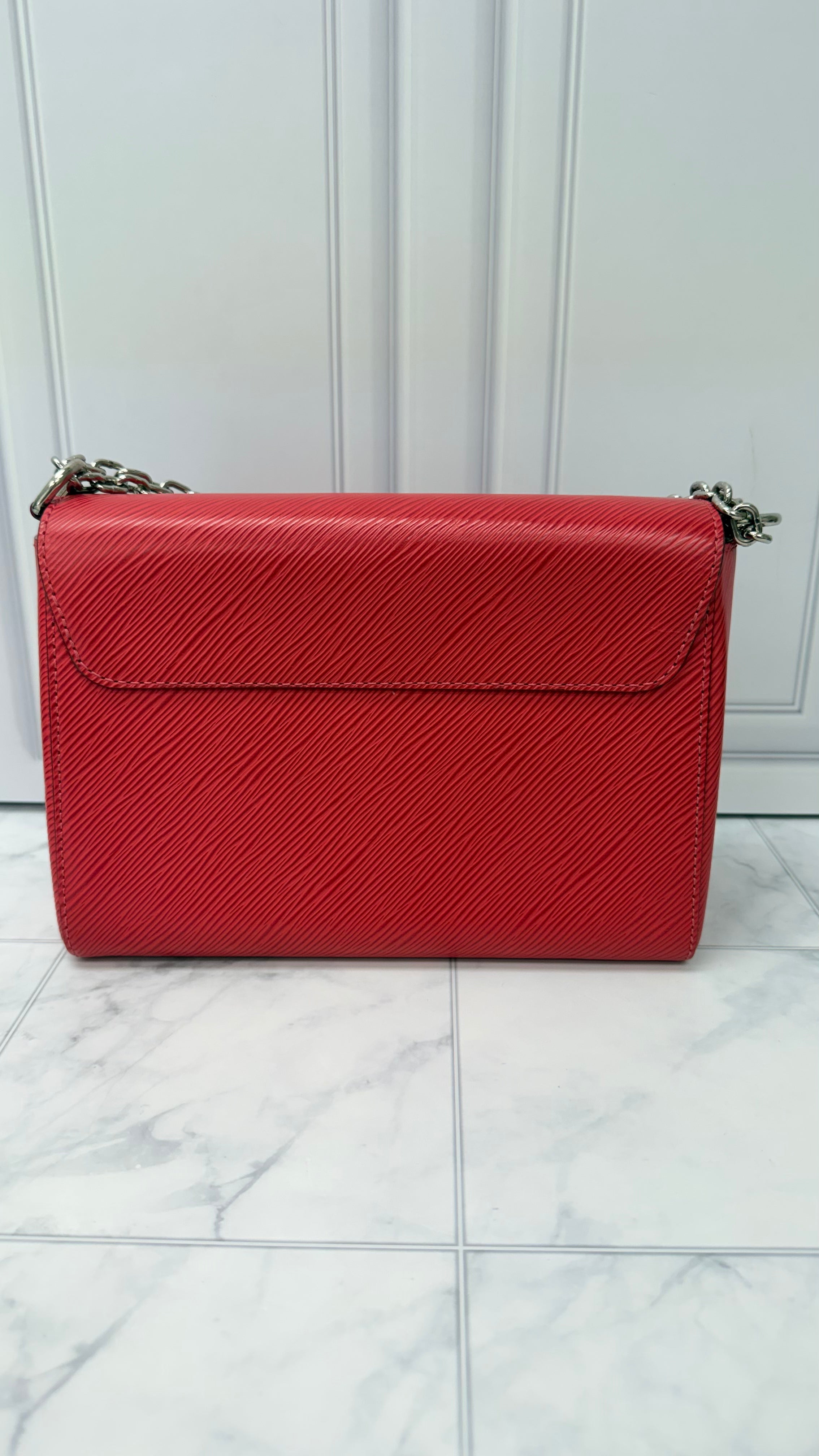 LIKE NEW - Louis Vuitton Rose Epi Leather Twist MM Bag