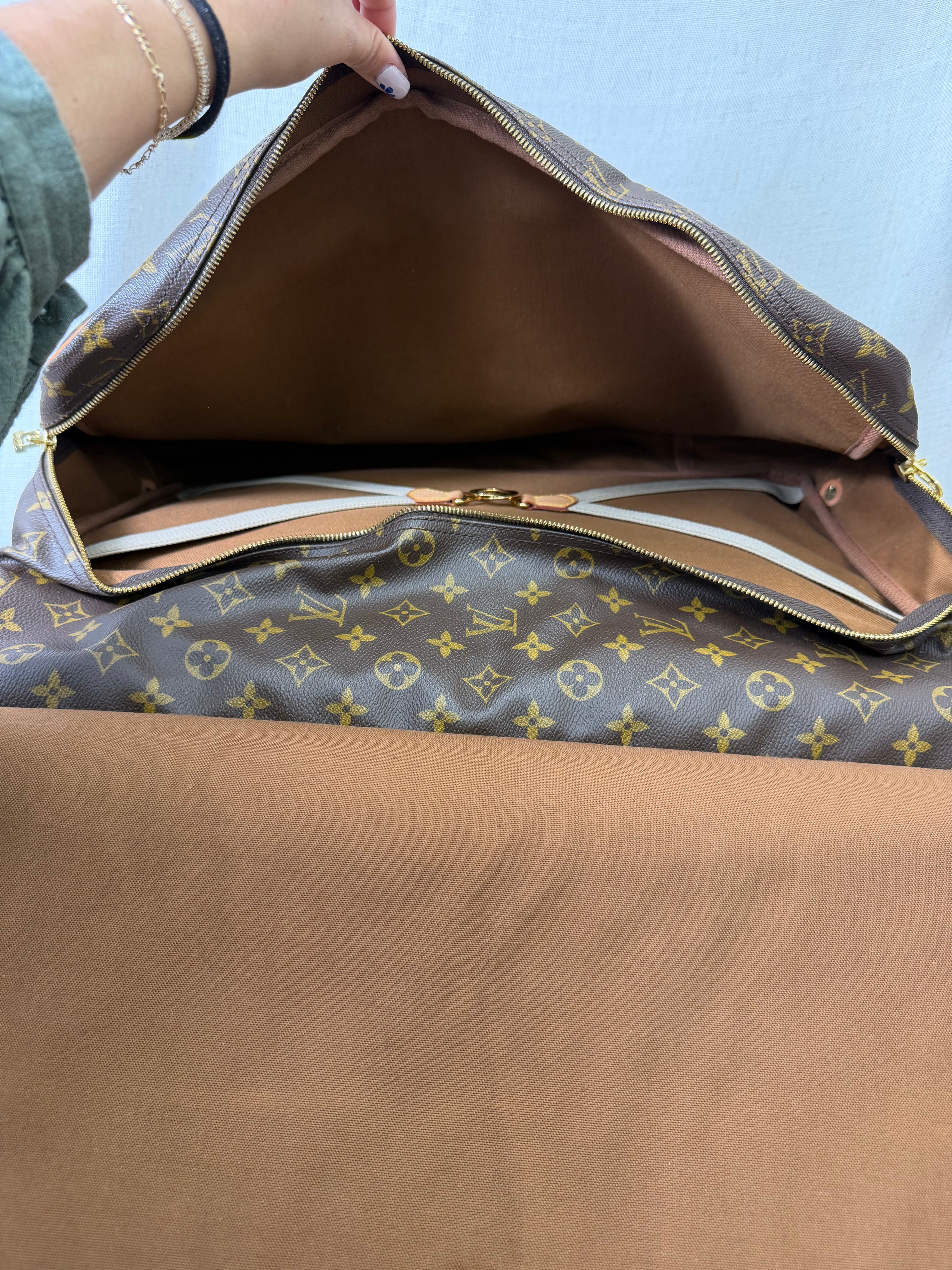 Louis Vuitton Monogram Sac Chasse Travel Bag