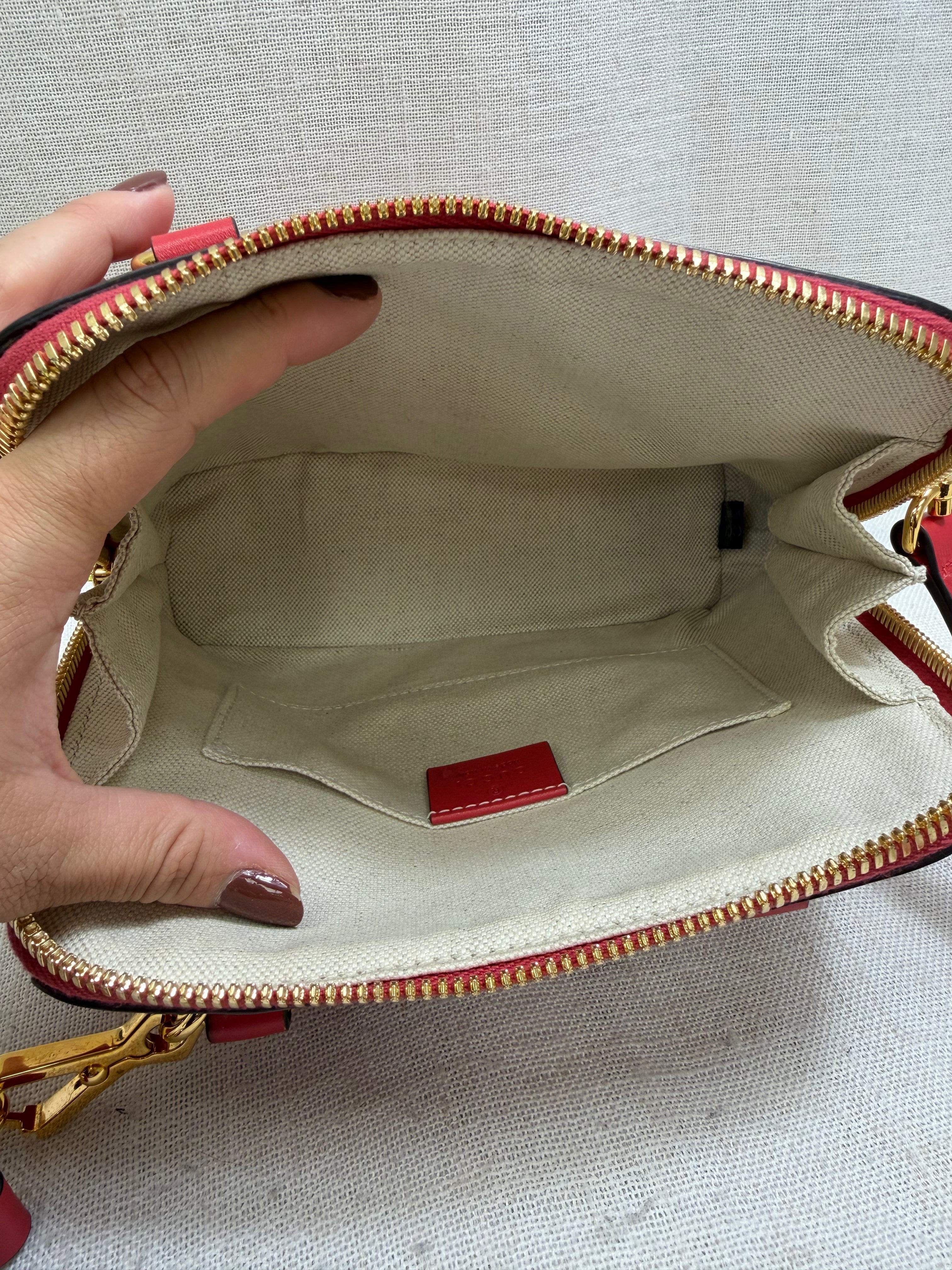 LIKE NEW- Gucci Red Straw And Leather Horsebit 1955 Mini Top Handle Bag