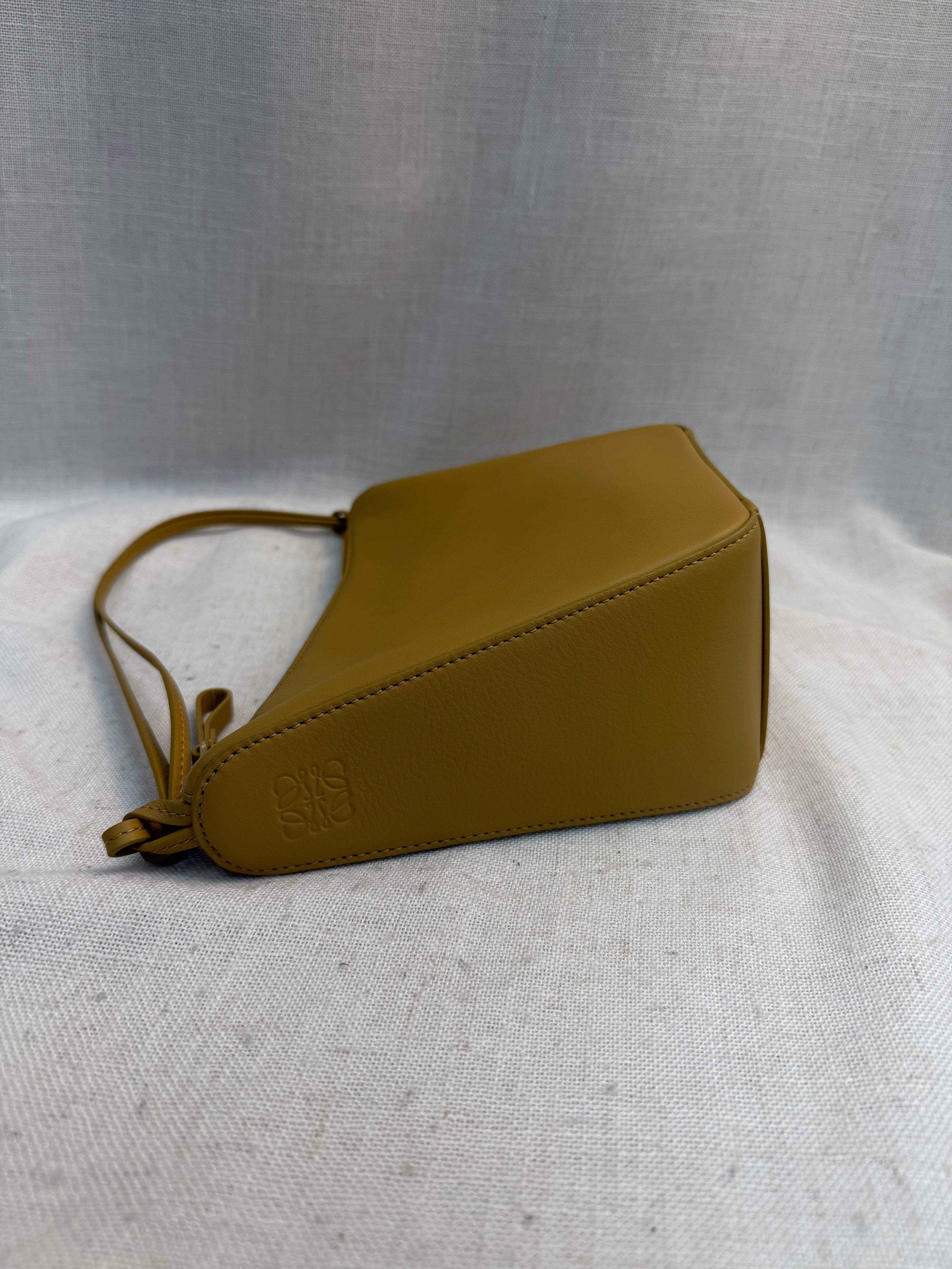LIKE NEW Loewe Tan Leather Mini Hammock Hobo Shoulder Bag