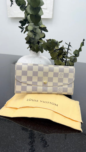 Louis Vuitton Damier Azur Emilie Wallet