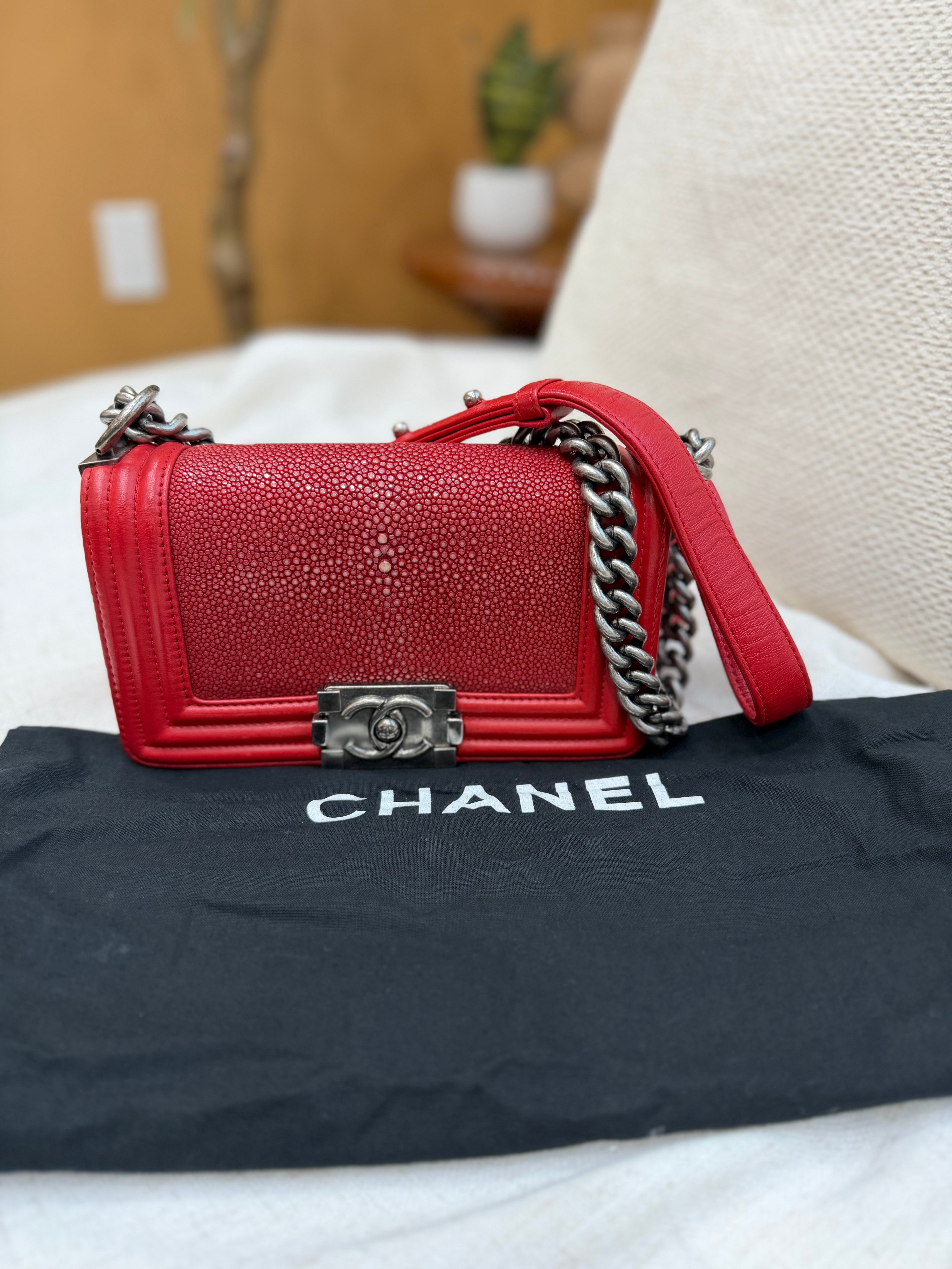 *DONS PRE-DROP*  Chanel Red Stingray Small Boy Bag