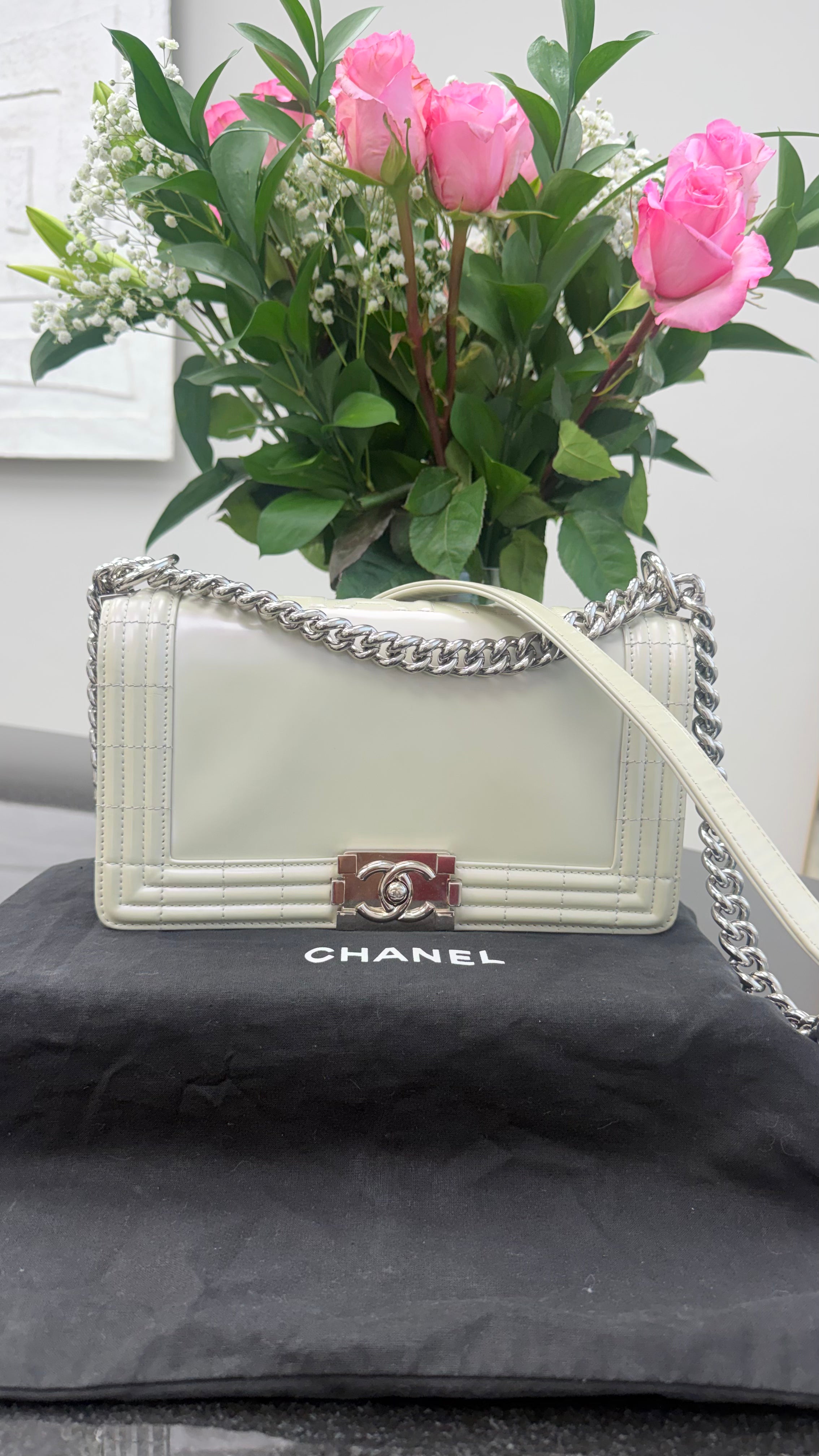 Chanel Pearl Iridescent Glazed Leather Medium Reverso Boy Flap Bag
