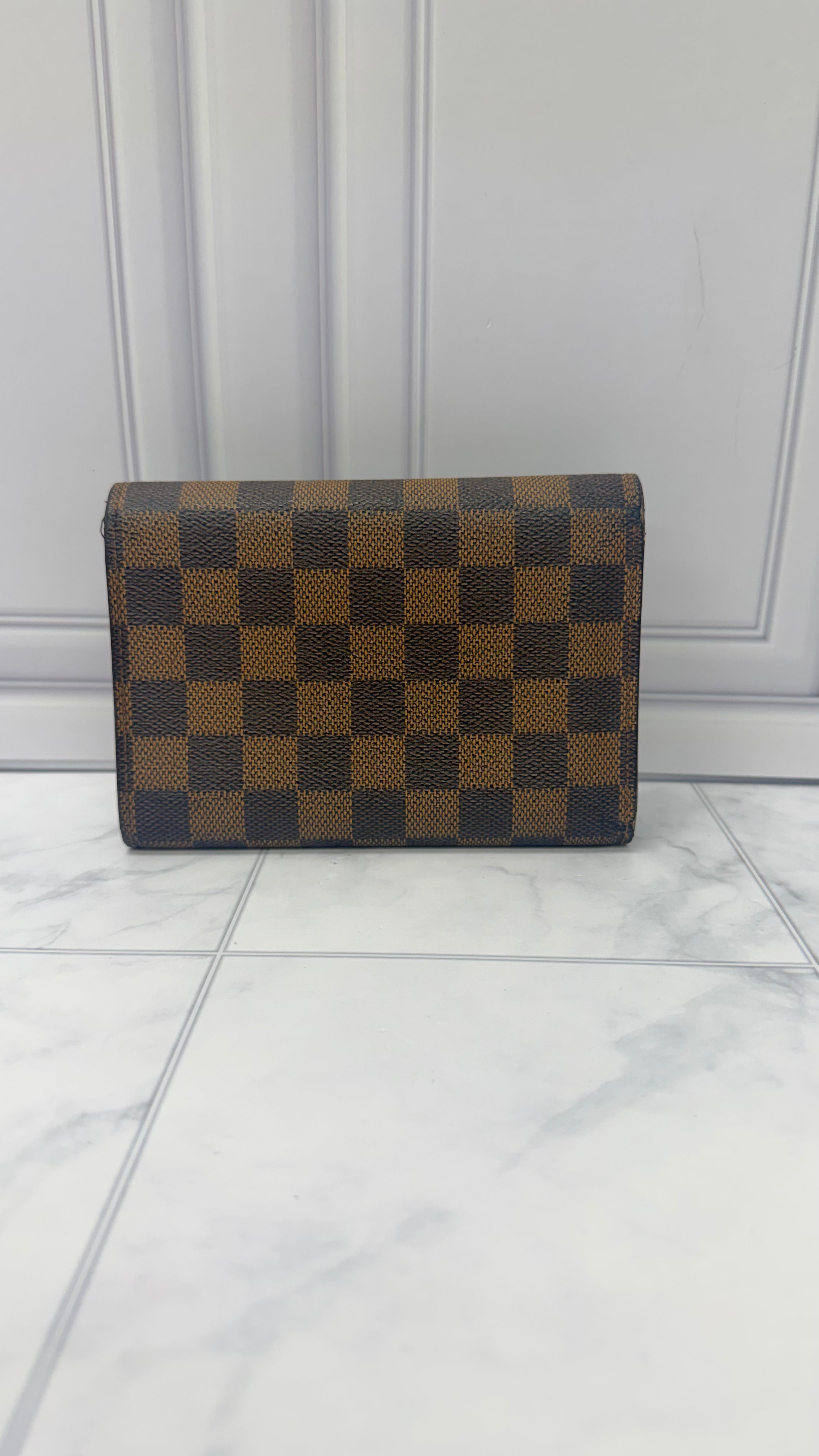 Louis Vuitton Damier Ebene Porte Tresor Wallet