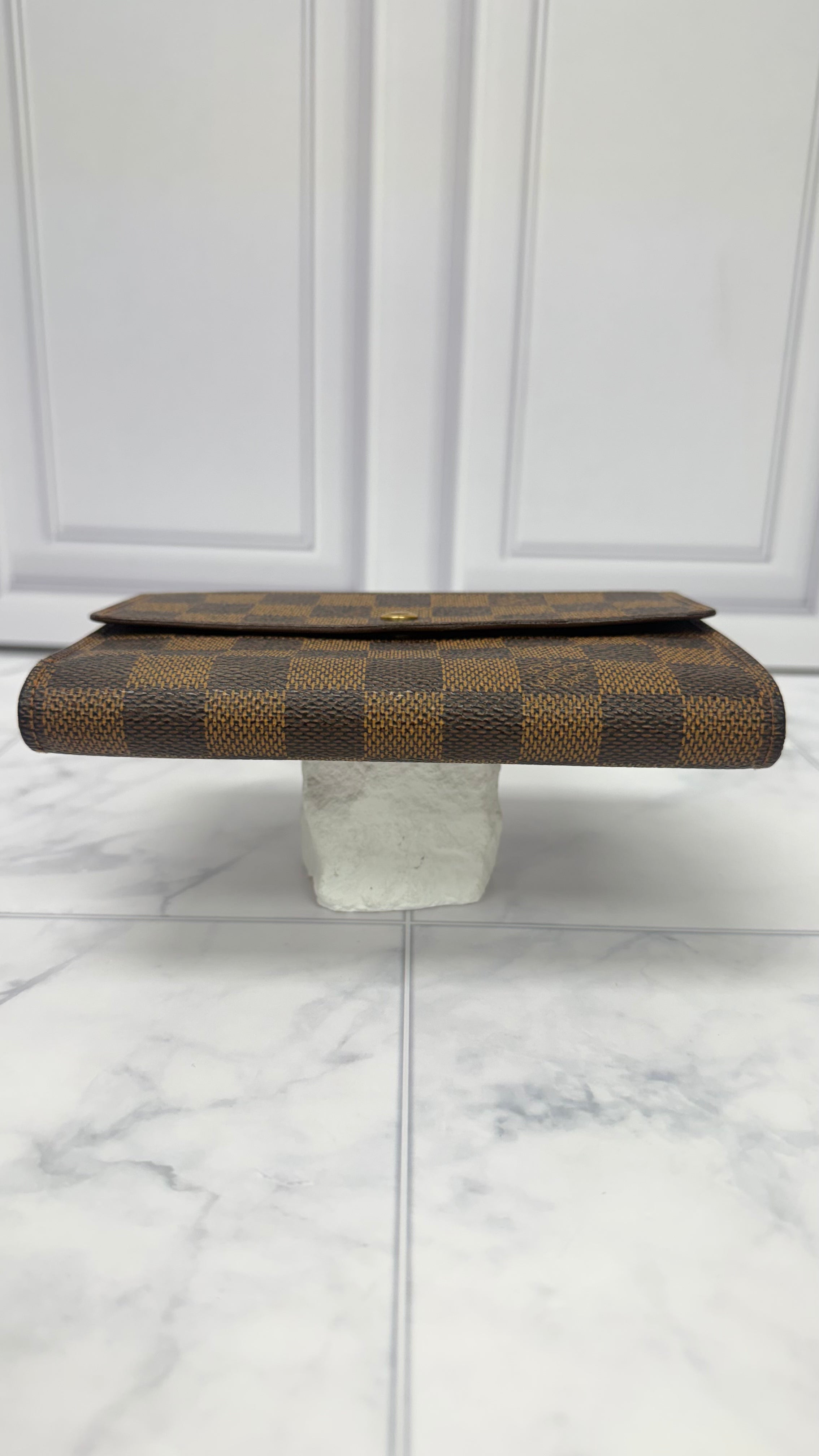 Louis Vuitton Damier Ebene Porte Tresor Wallet