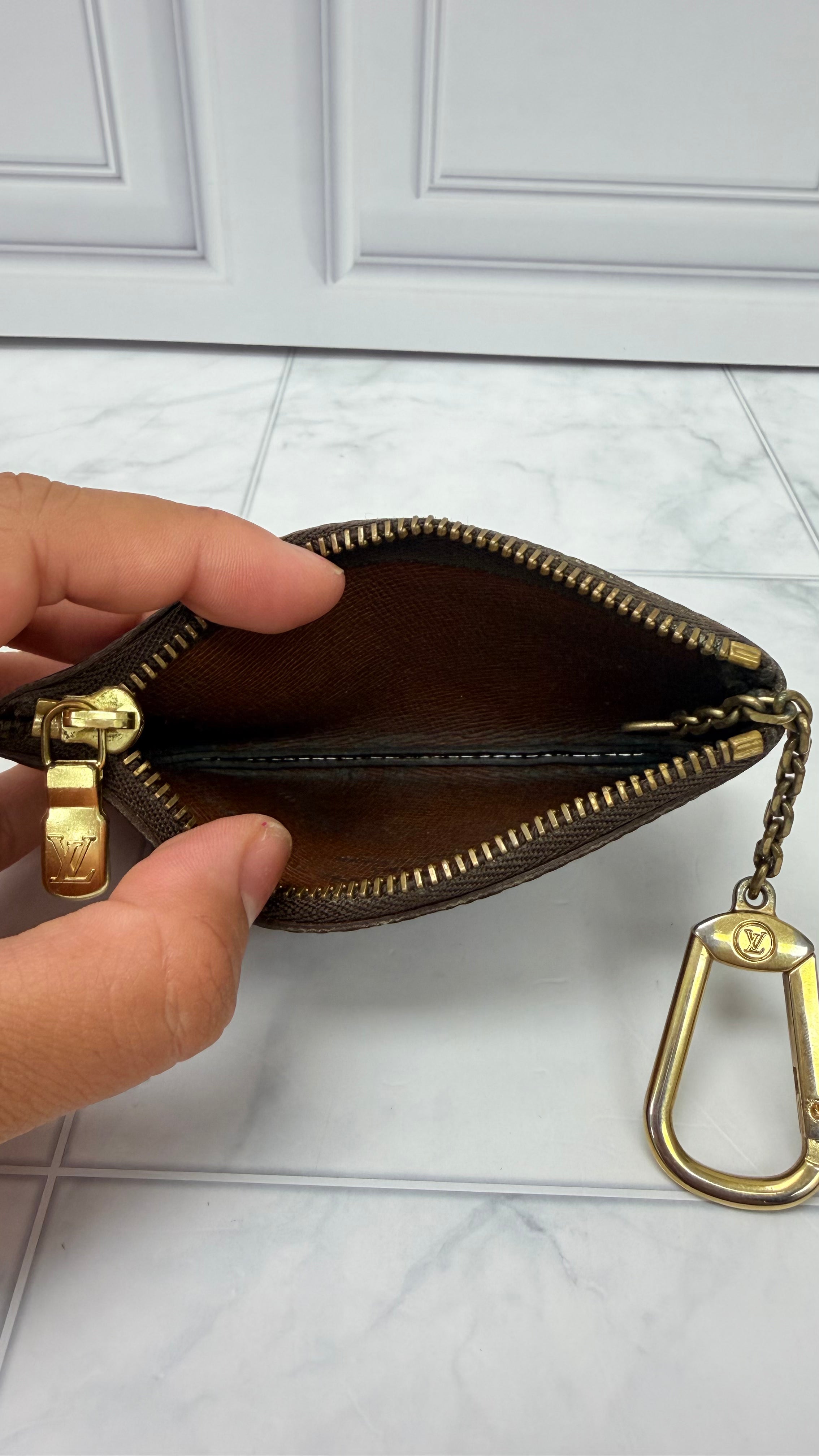 Louis Vuitton Monogram Key Cles