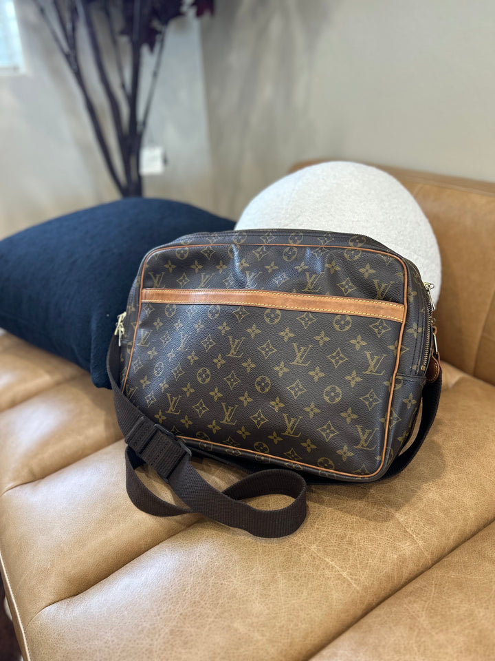 Louis Vuitton Monogram Reporter GM