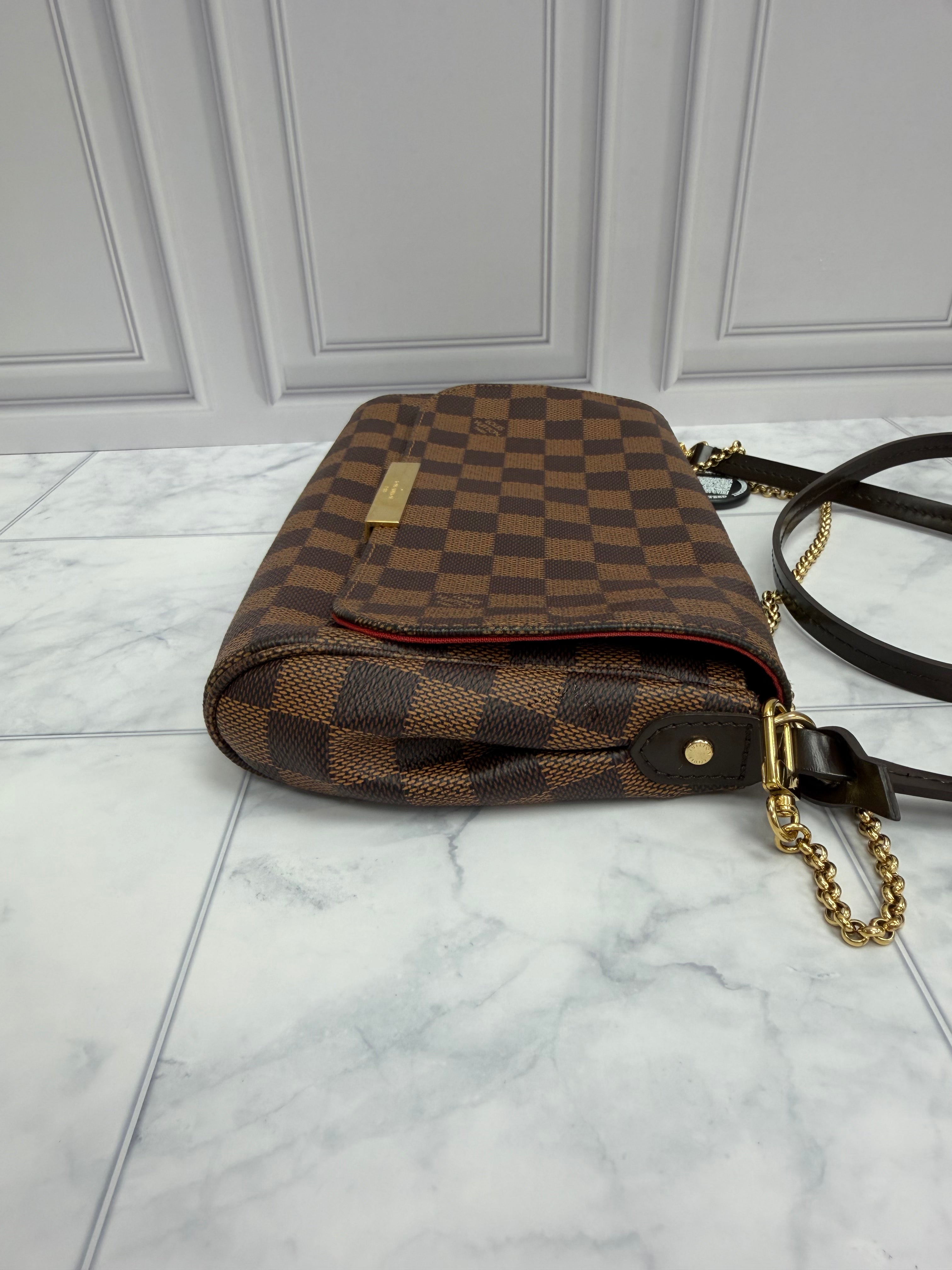 *DONS DROP* Louis Vuitton Damier Ebene & Red Favorite MM Crossbody