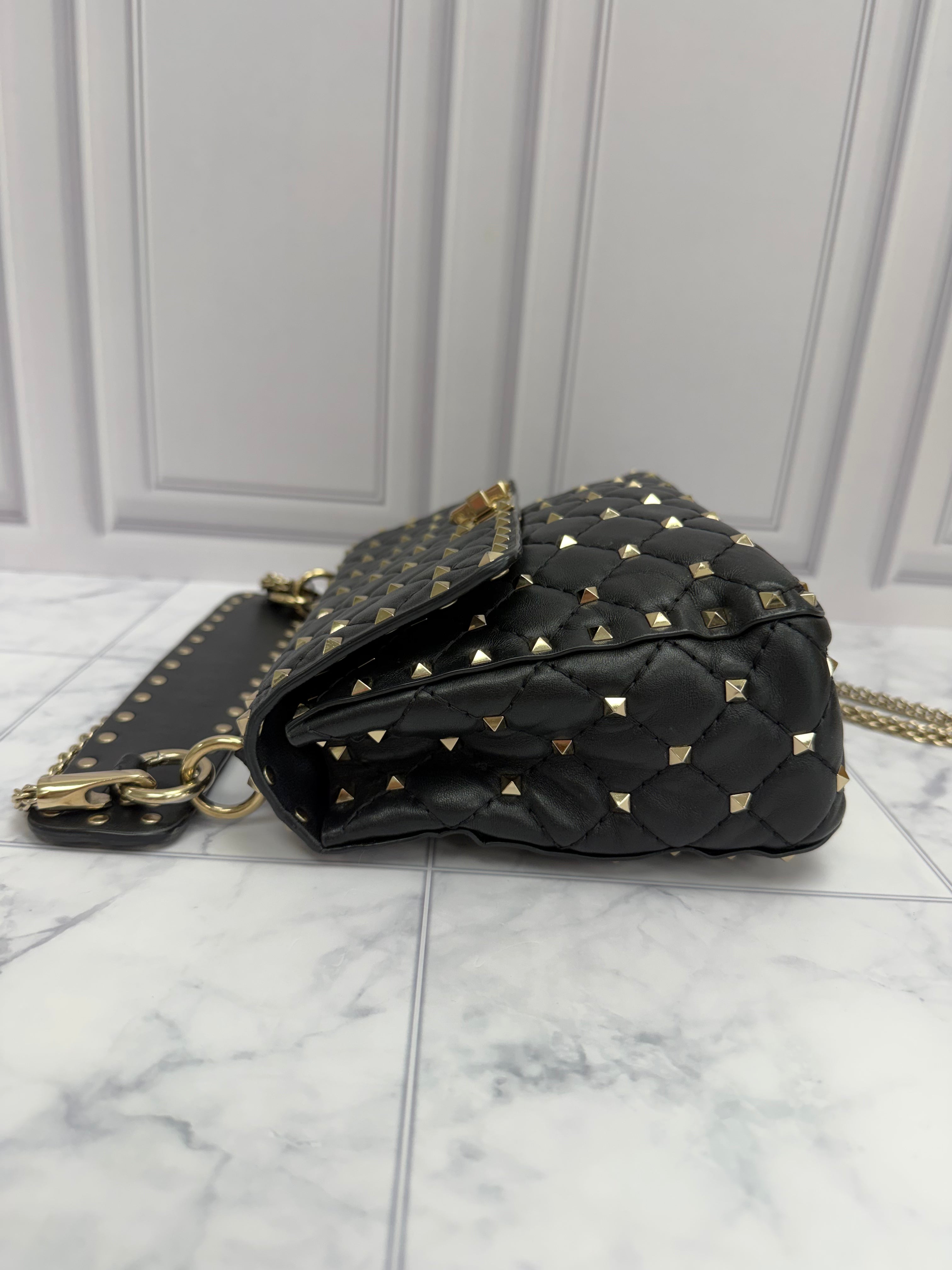 *DONS DROP* Valentino Black Lambskin Rockstud Spike Medium Shoulder Bag