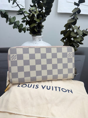 Louis Vuitton Damier Azur Zippy Wallet