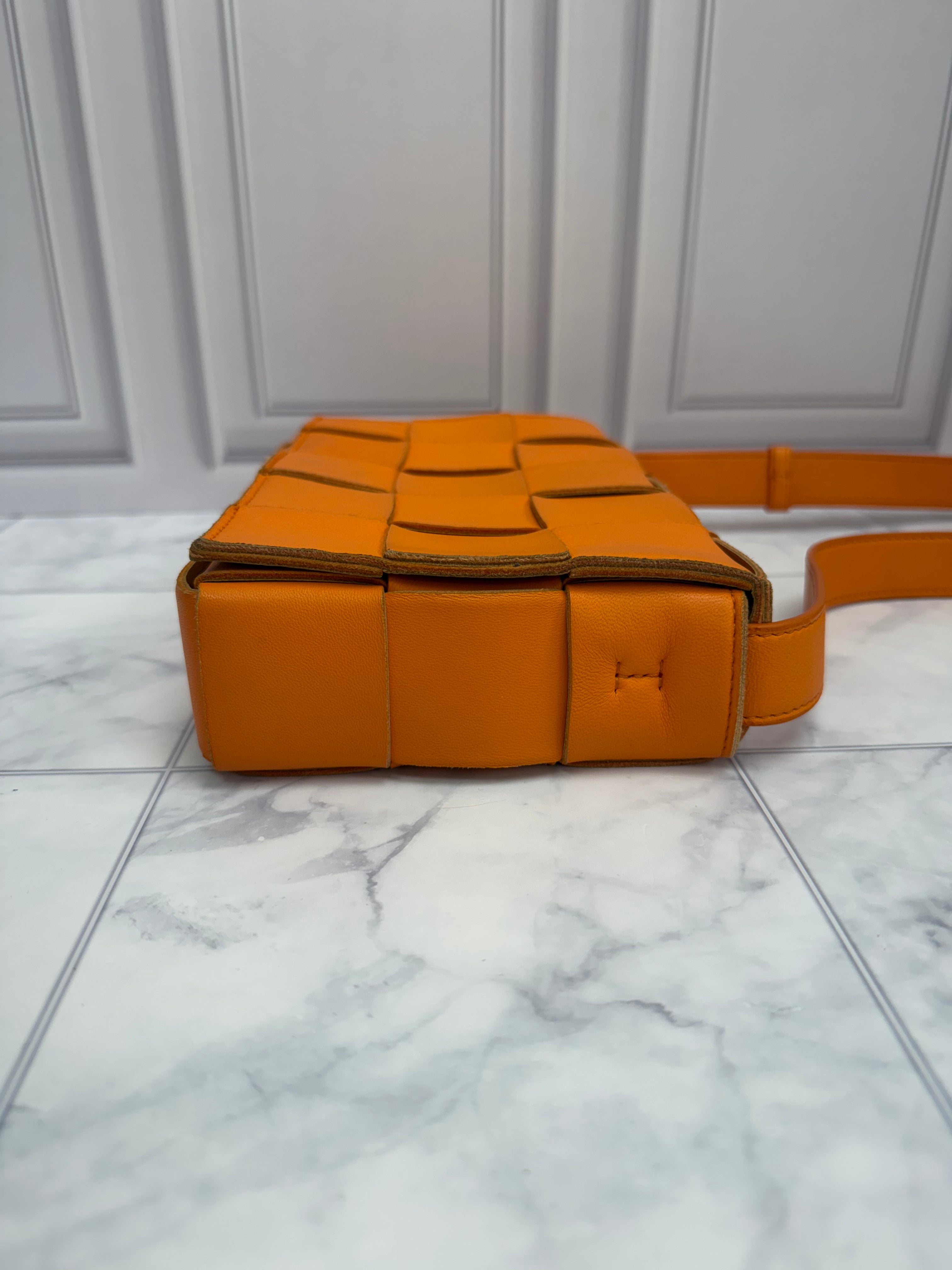 *DONS DROP*  Bottega Veneta Orange Intrecciato Leather Cassette Bag