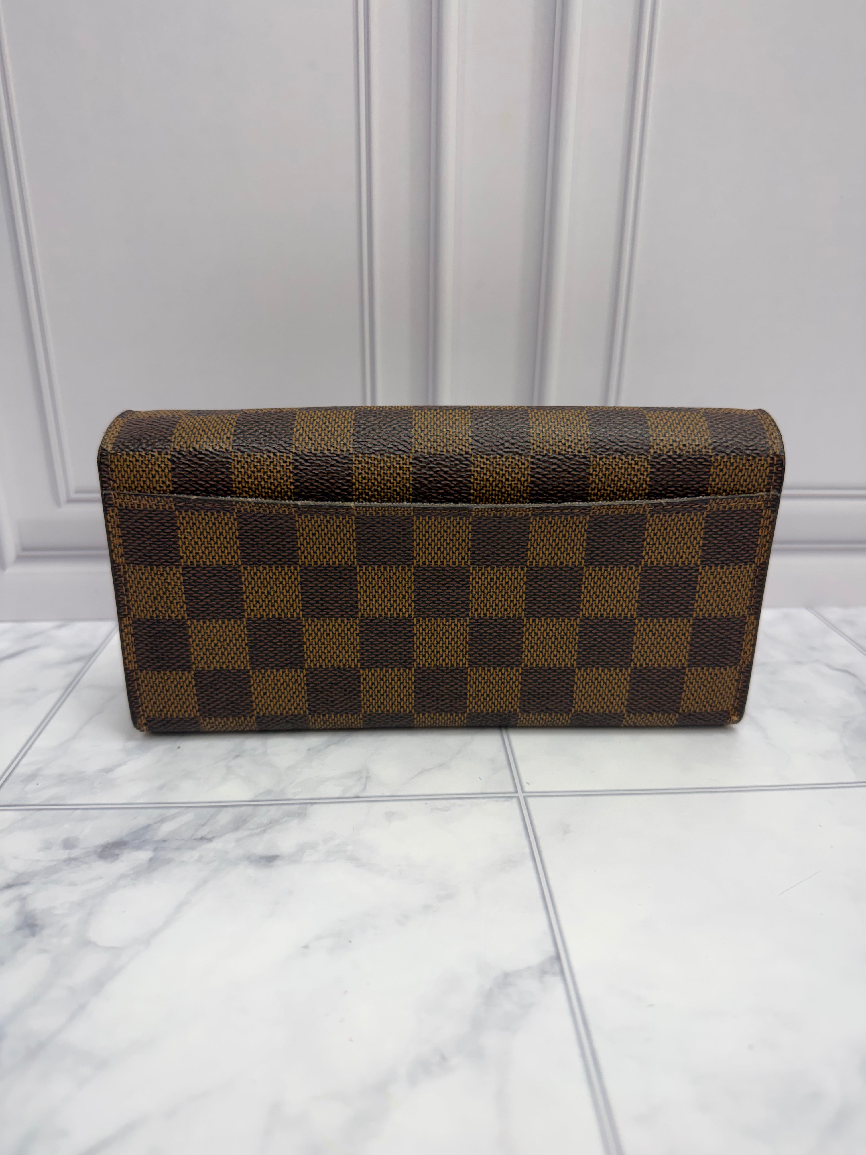 *DONS DROP* Louis Vuitton Damier Ebene Sarah Wallet