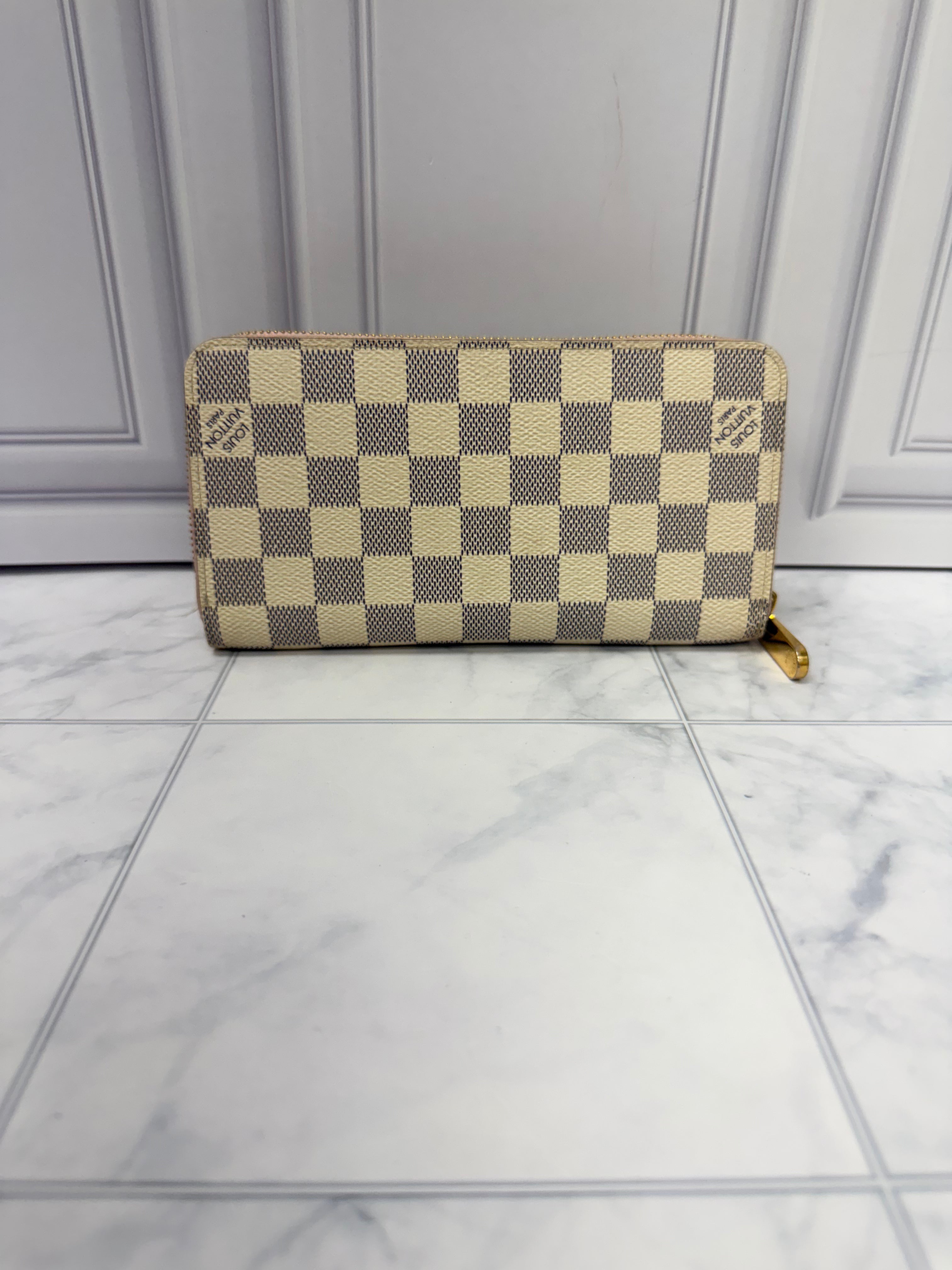 Louis Vuitton Damier Azur Zippy Wallet