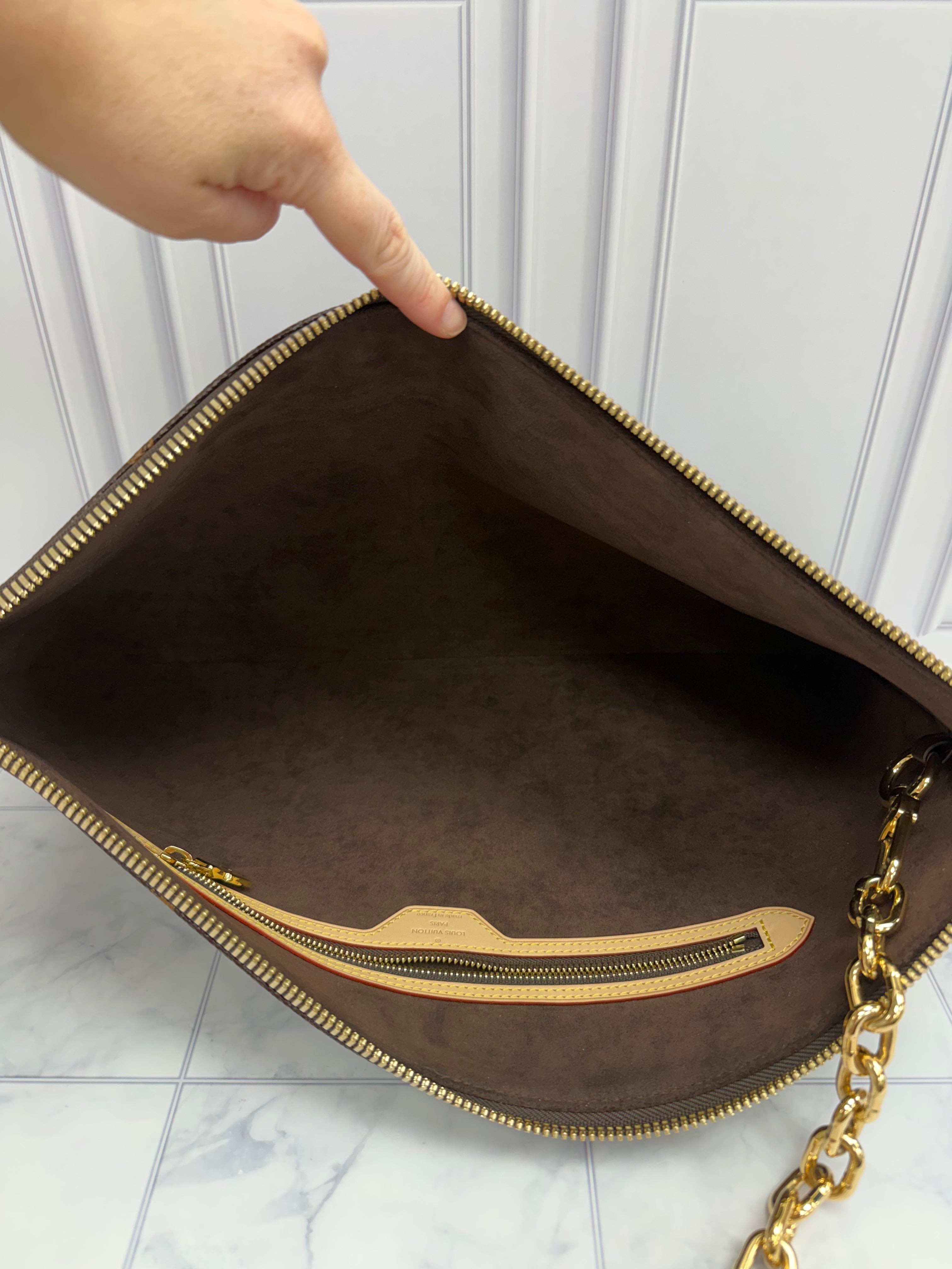 *DONS DROP* LIKE NEW Louis Vuitton Monogram Pochette Cles XL