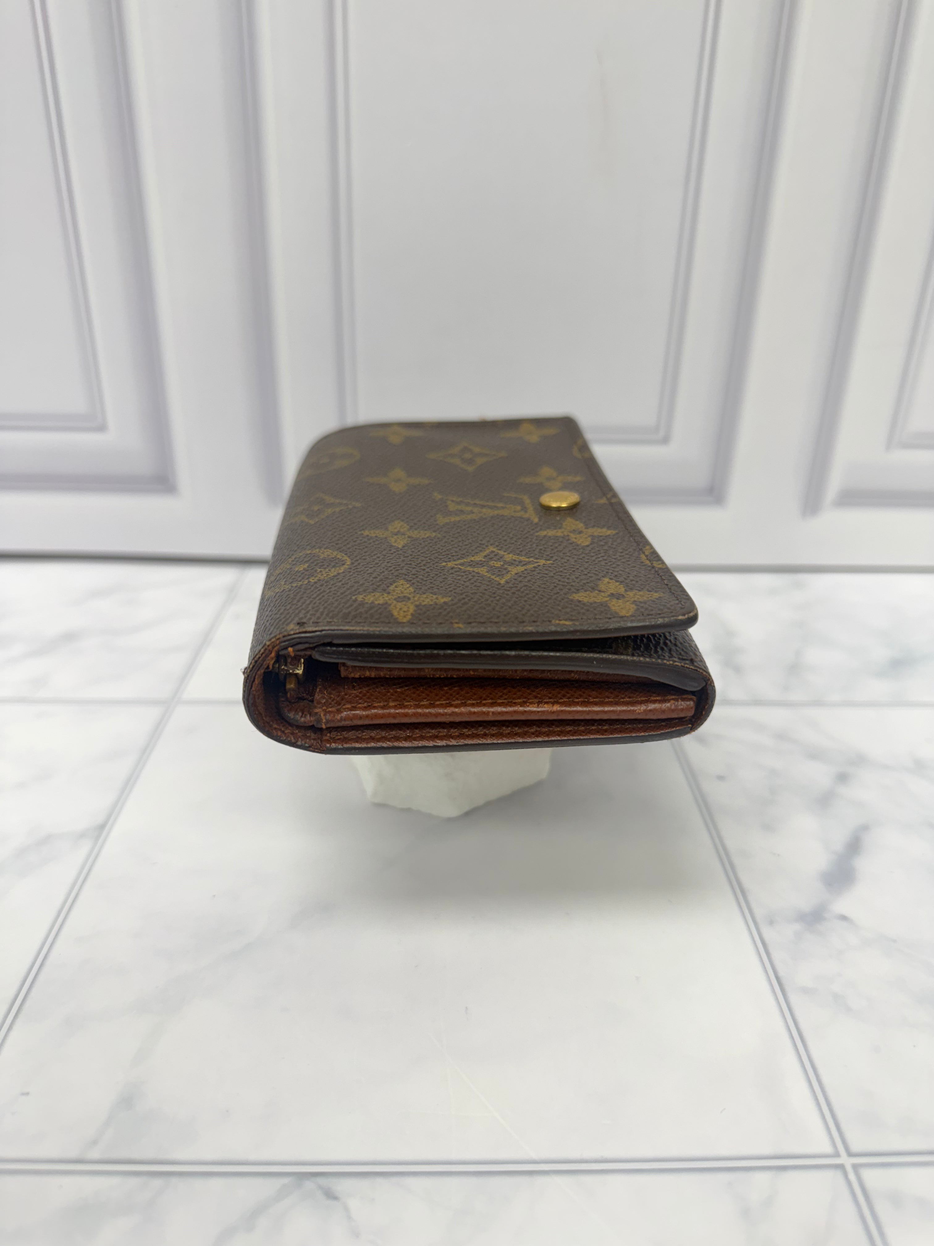 Louis Vuitton Monogram Porte Monnaie Tresor Wallet