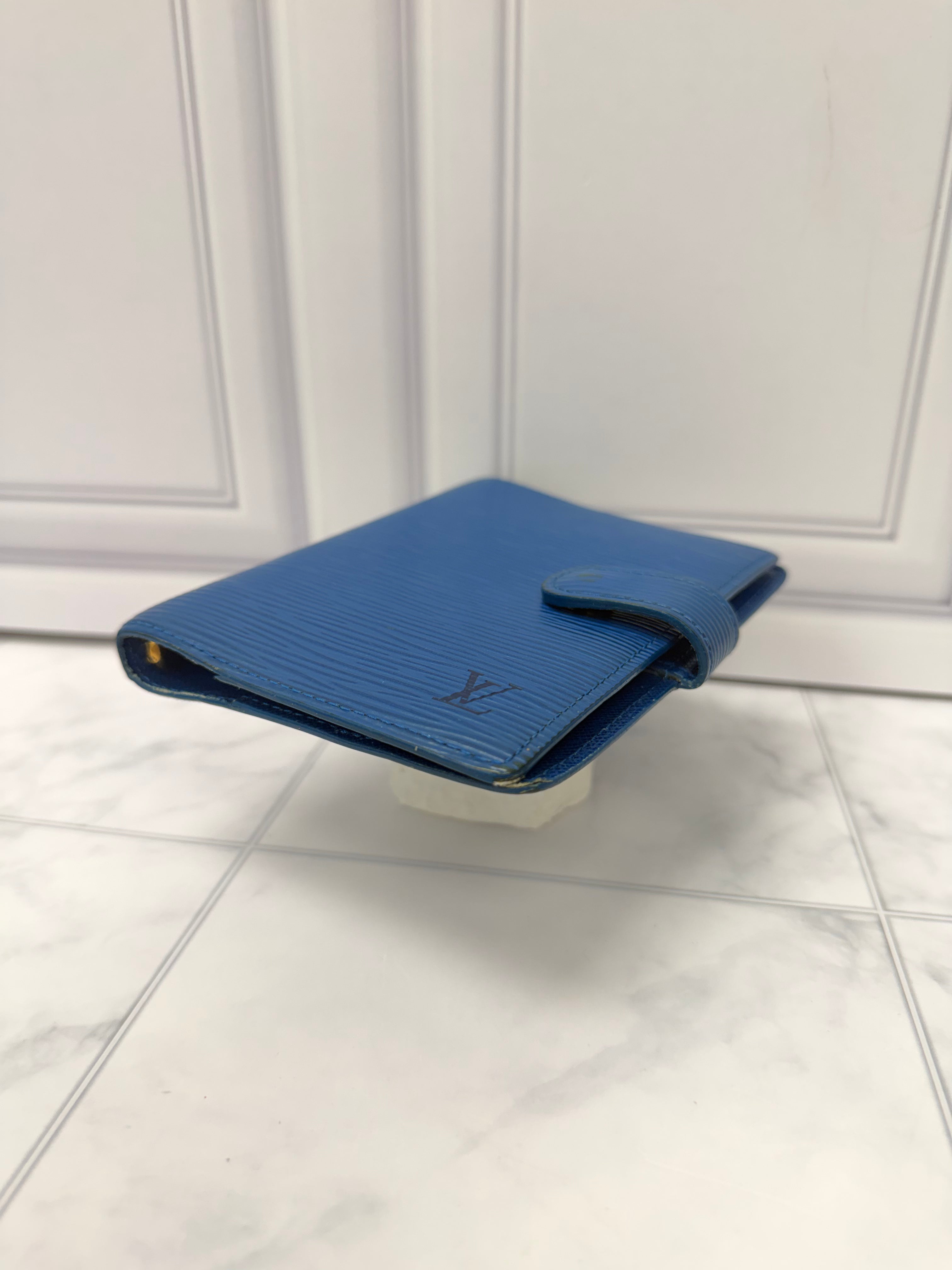 Louis Vuitton Blue Epi Leather Passport Agenda Cover PM