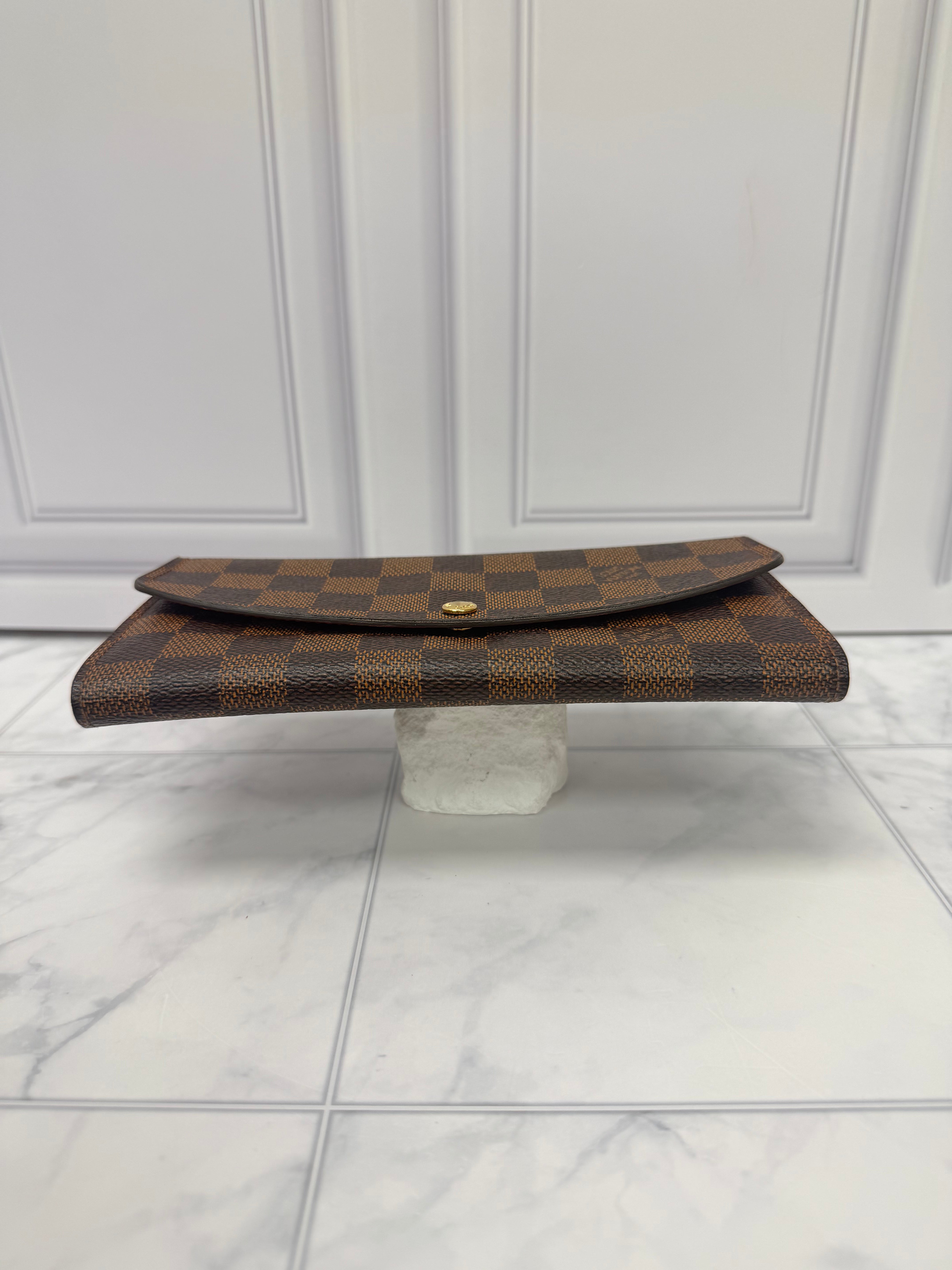 Louis Vuitton Damier Ebene Emilie Wallet