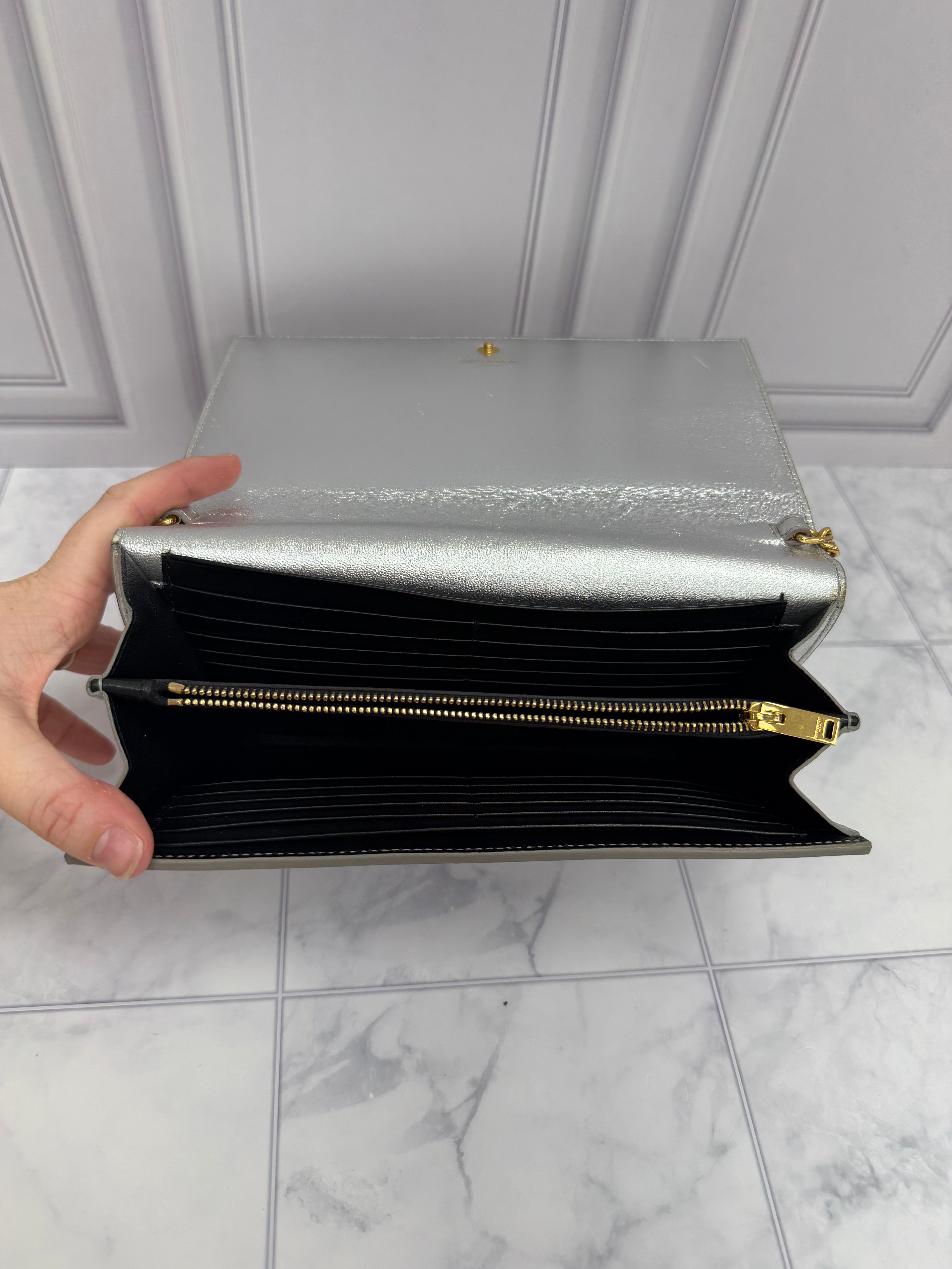 *DONS DROP* Saint Laurent YSL Metallic Silver Calfskin Chain Shoulder Bag